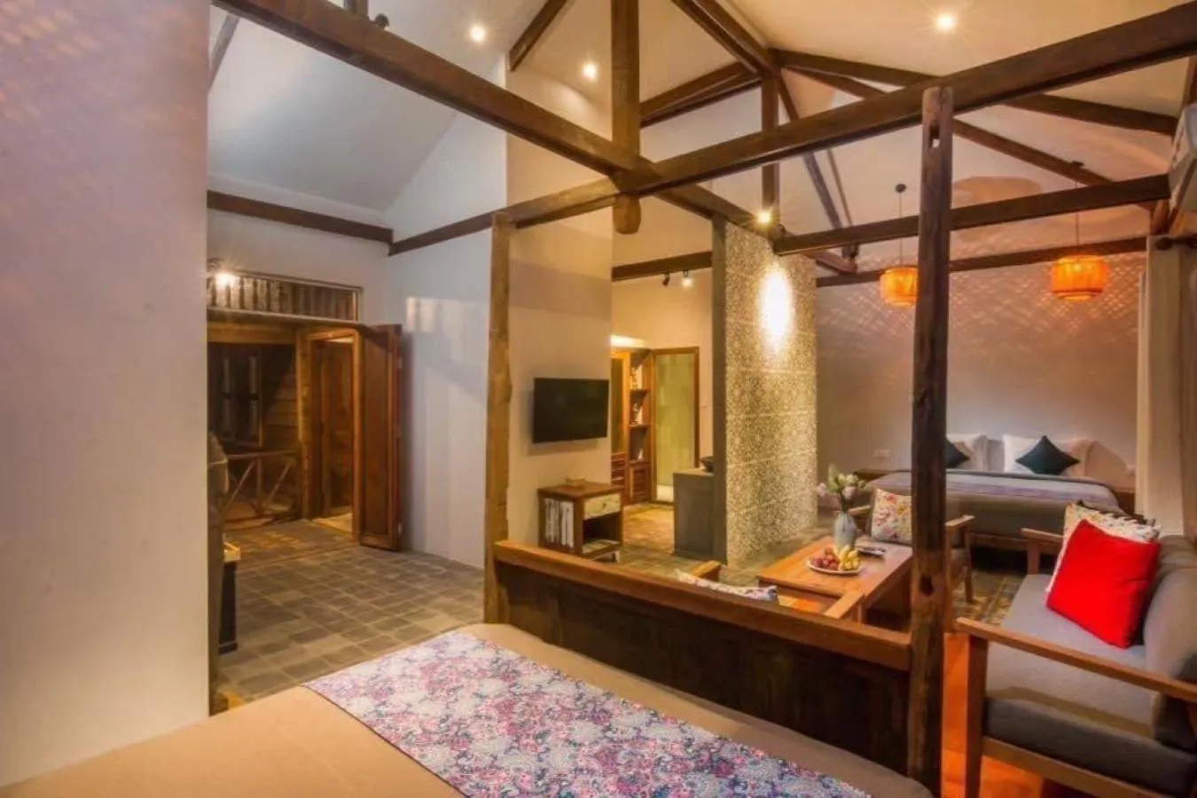 Bedroom, Bed in Villa Isann