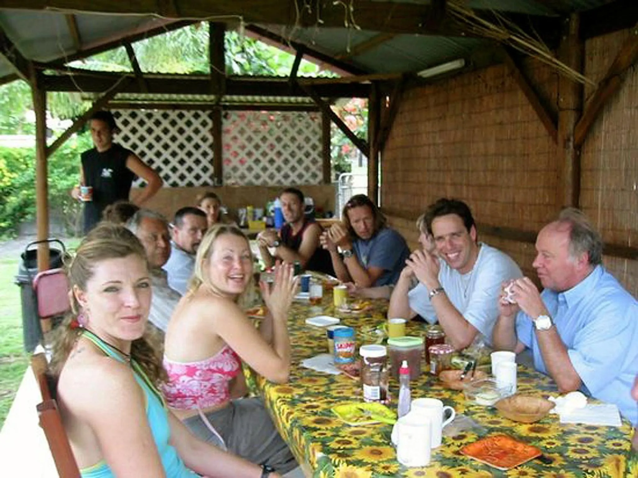 Garden in Pension TE MITI - PLAGE-BEACH 200m - Mahana Parc & Vaiava Beach pk18 - B&B CHAMBRES ou DORTOIR