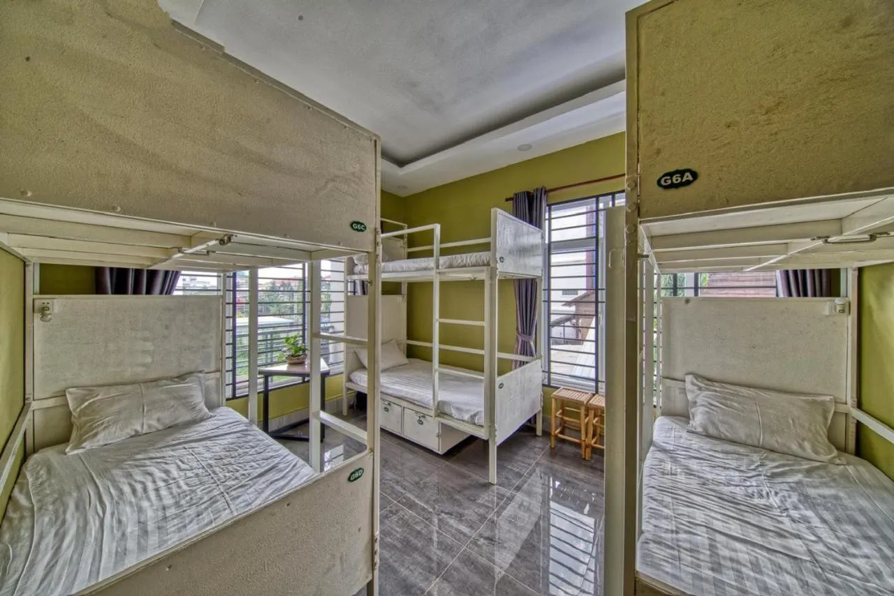 Photo of the whole room, Bed in Kalinga Art Home Guest House