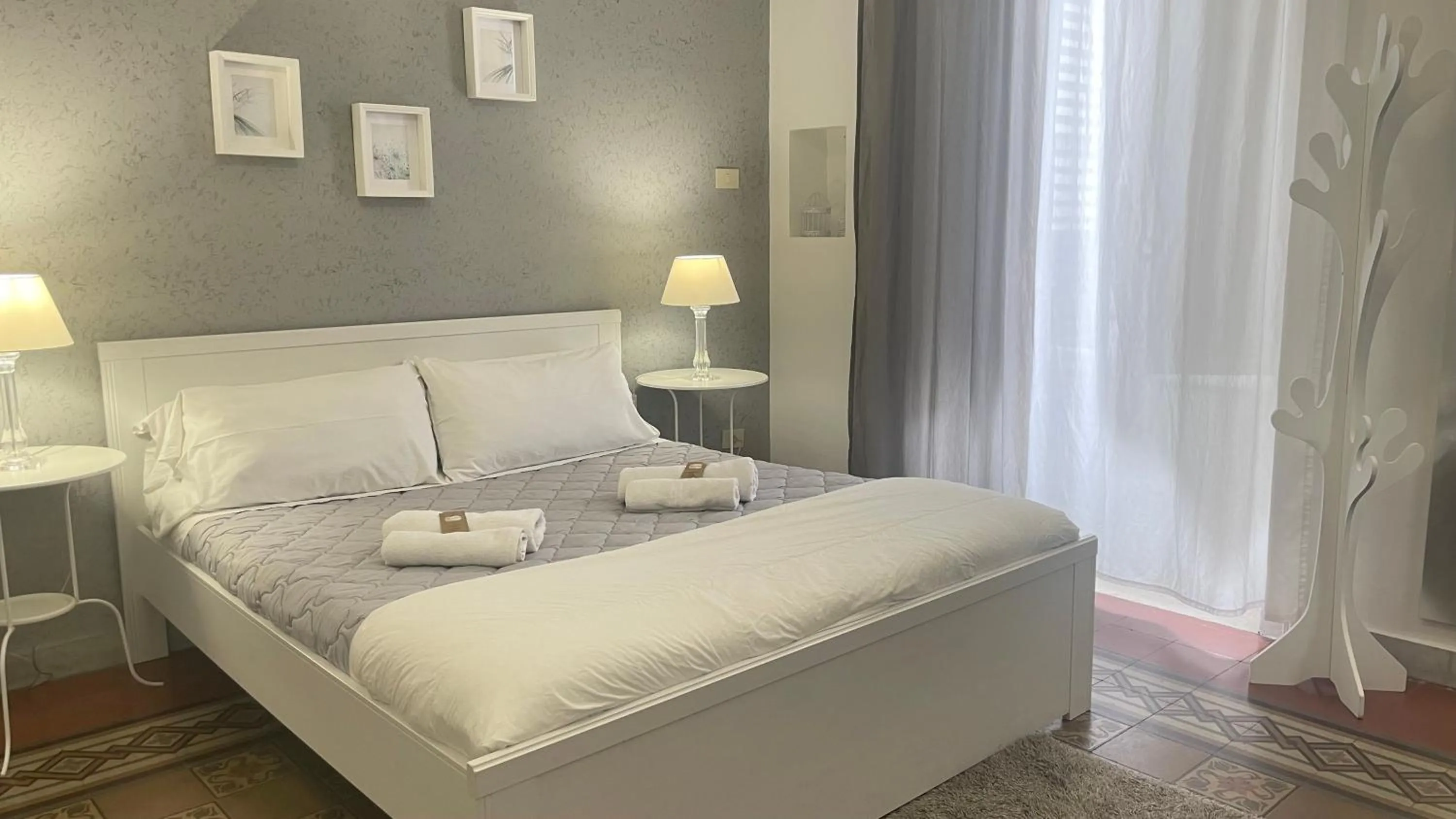 Bedroom in BB Essenze