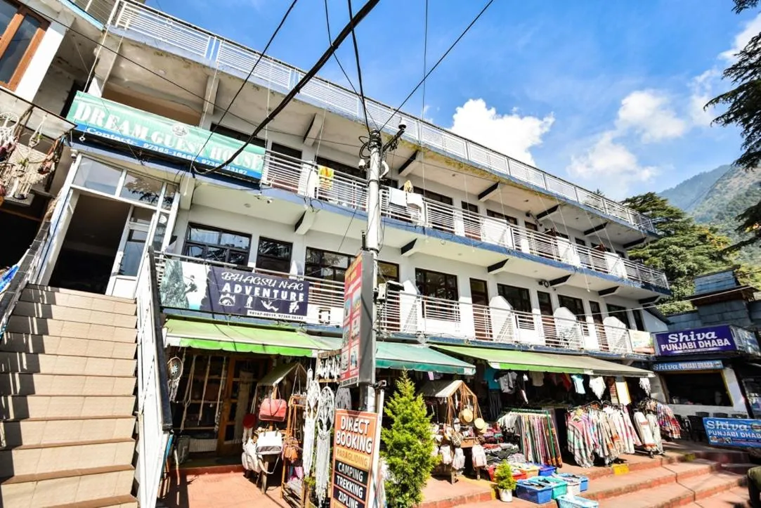 Property building in Dream Guest House