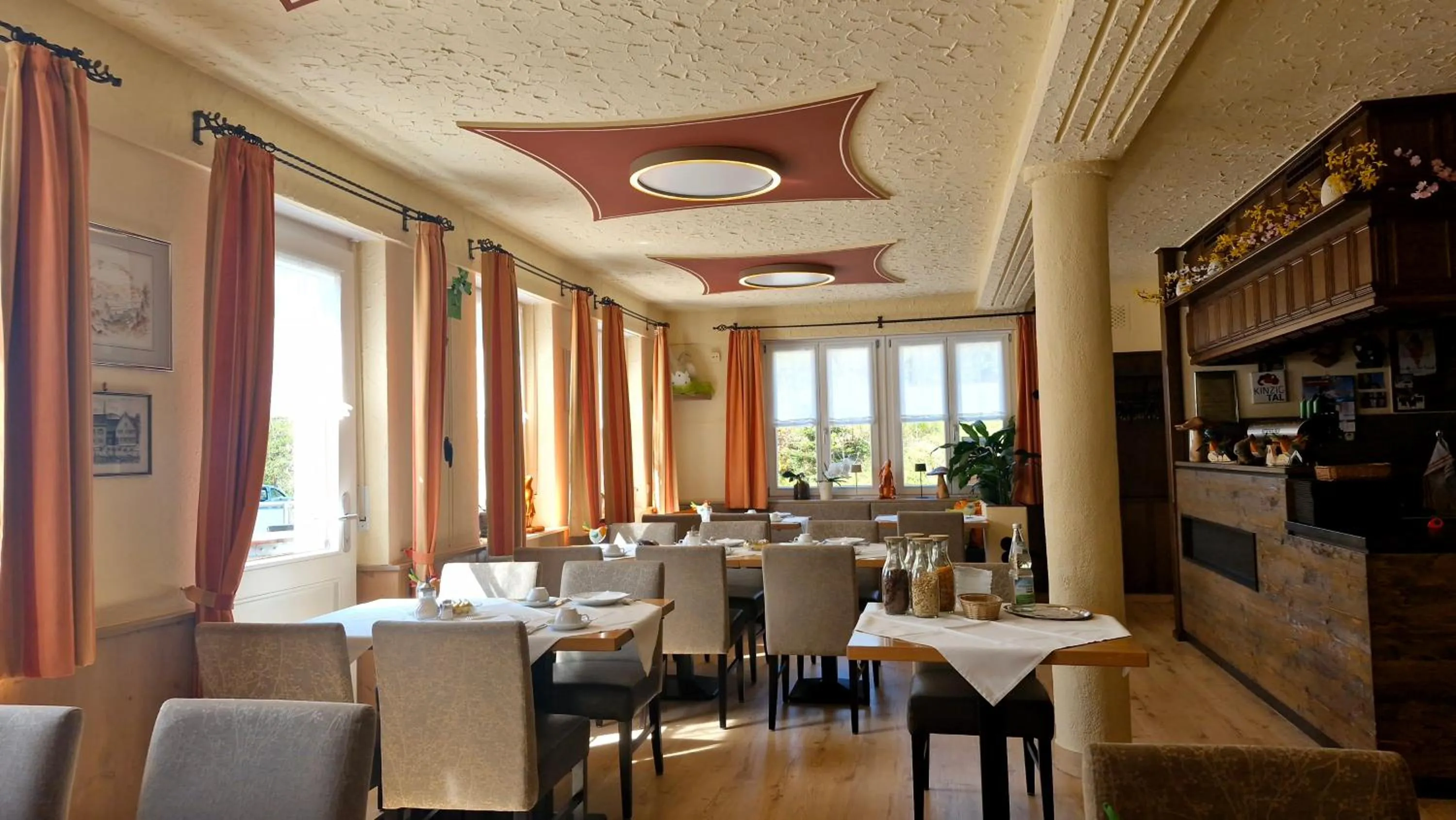 Restaurant/places to eat in Hotel-Gasthaus zur Eiche