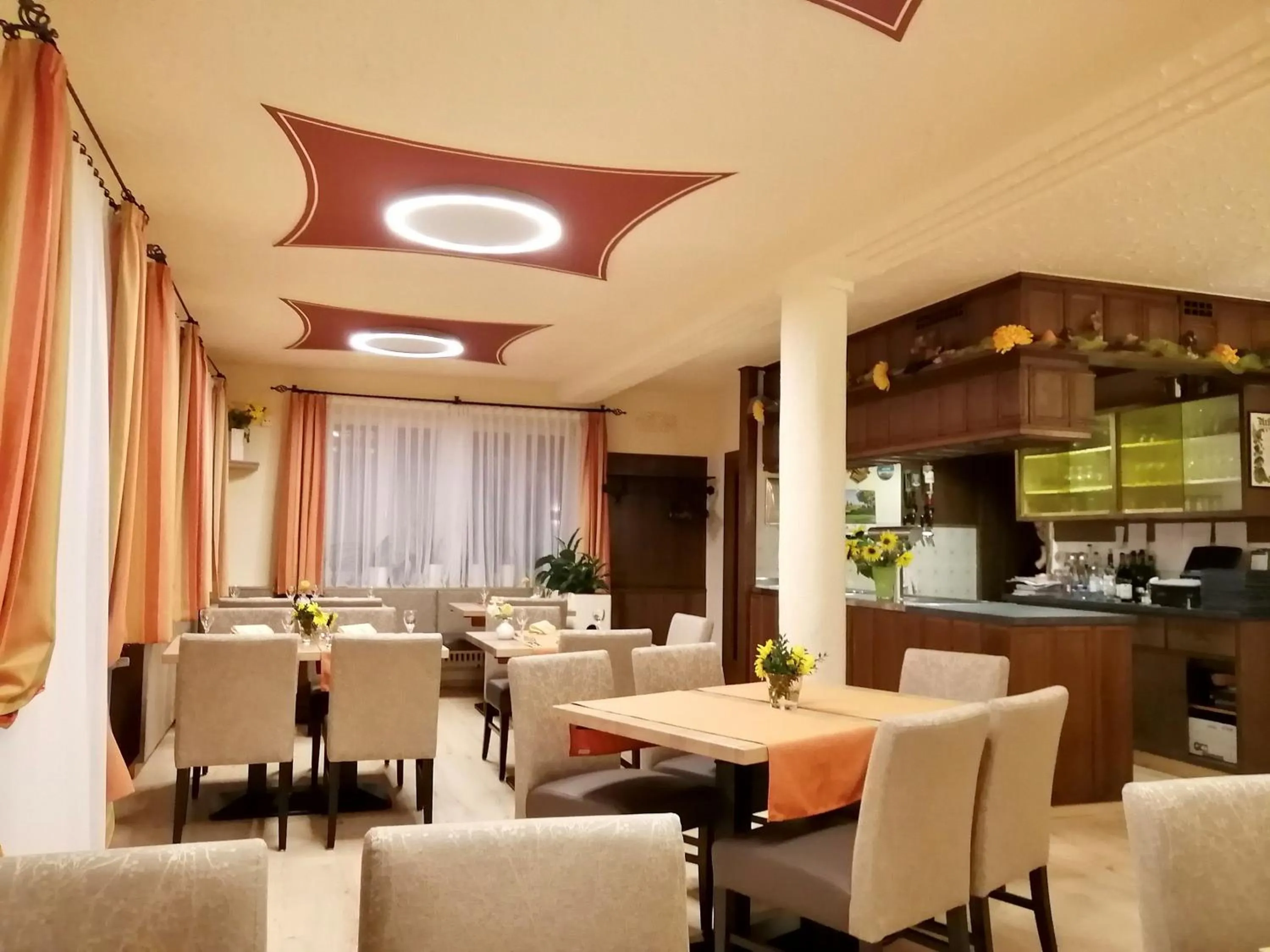 Restaurant/places to eat in Hotel-Gasthaus zur Eiche