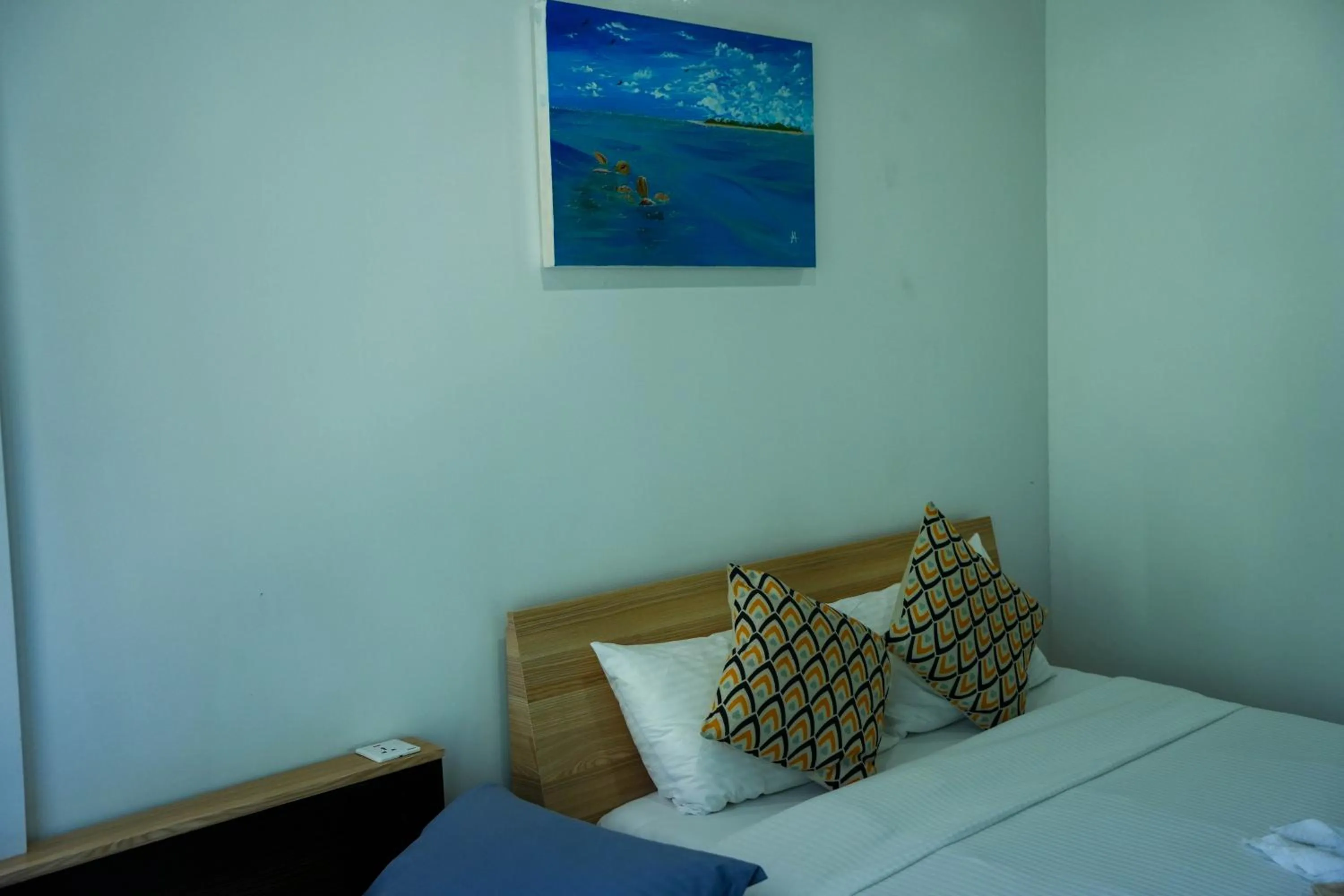 Bed in Ripple Beach Inn