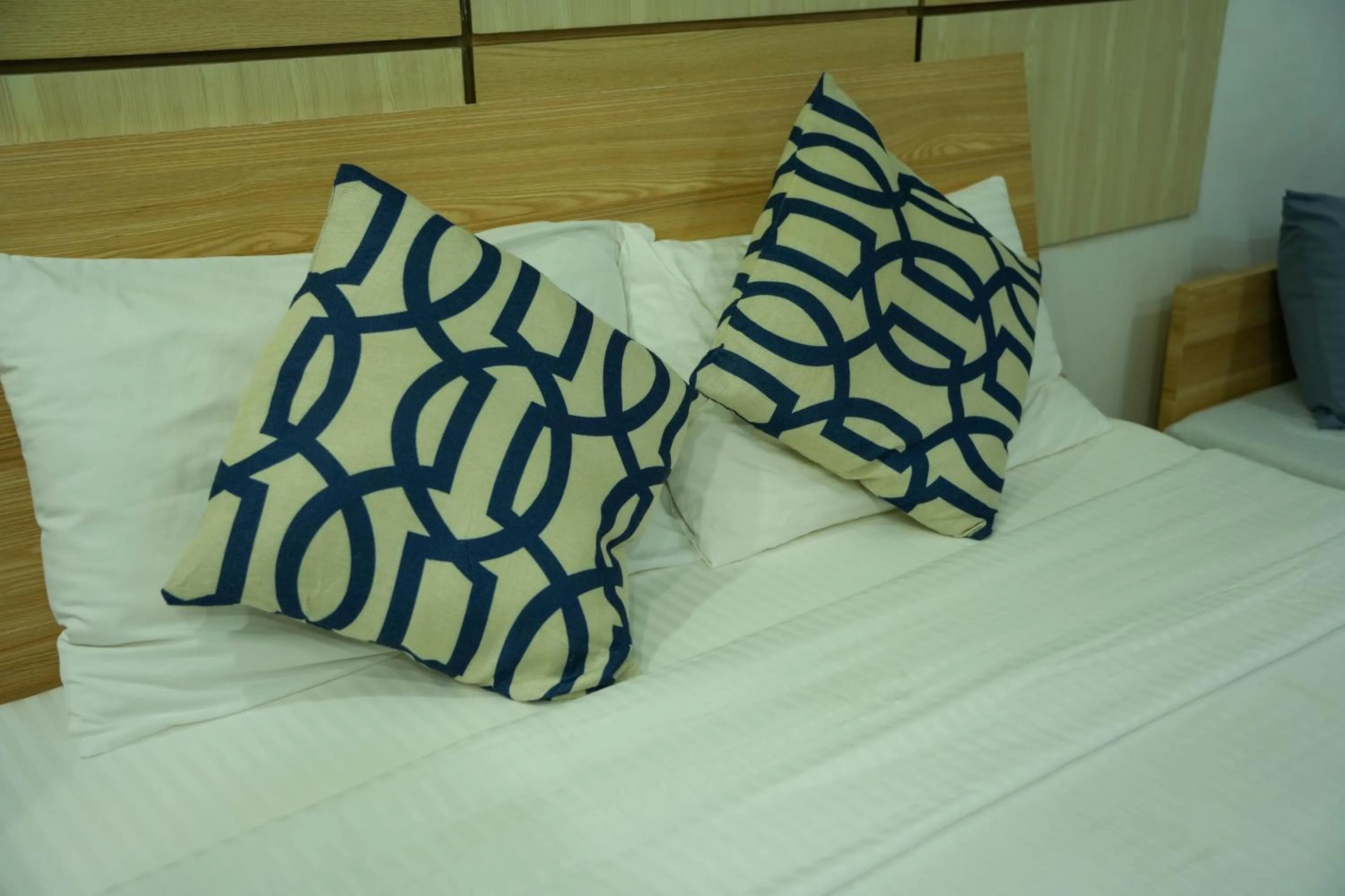 Bed in Ripple Beach Inn