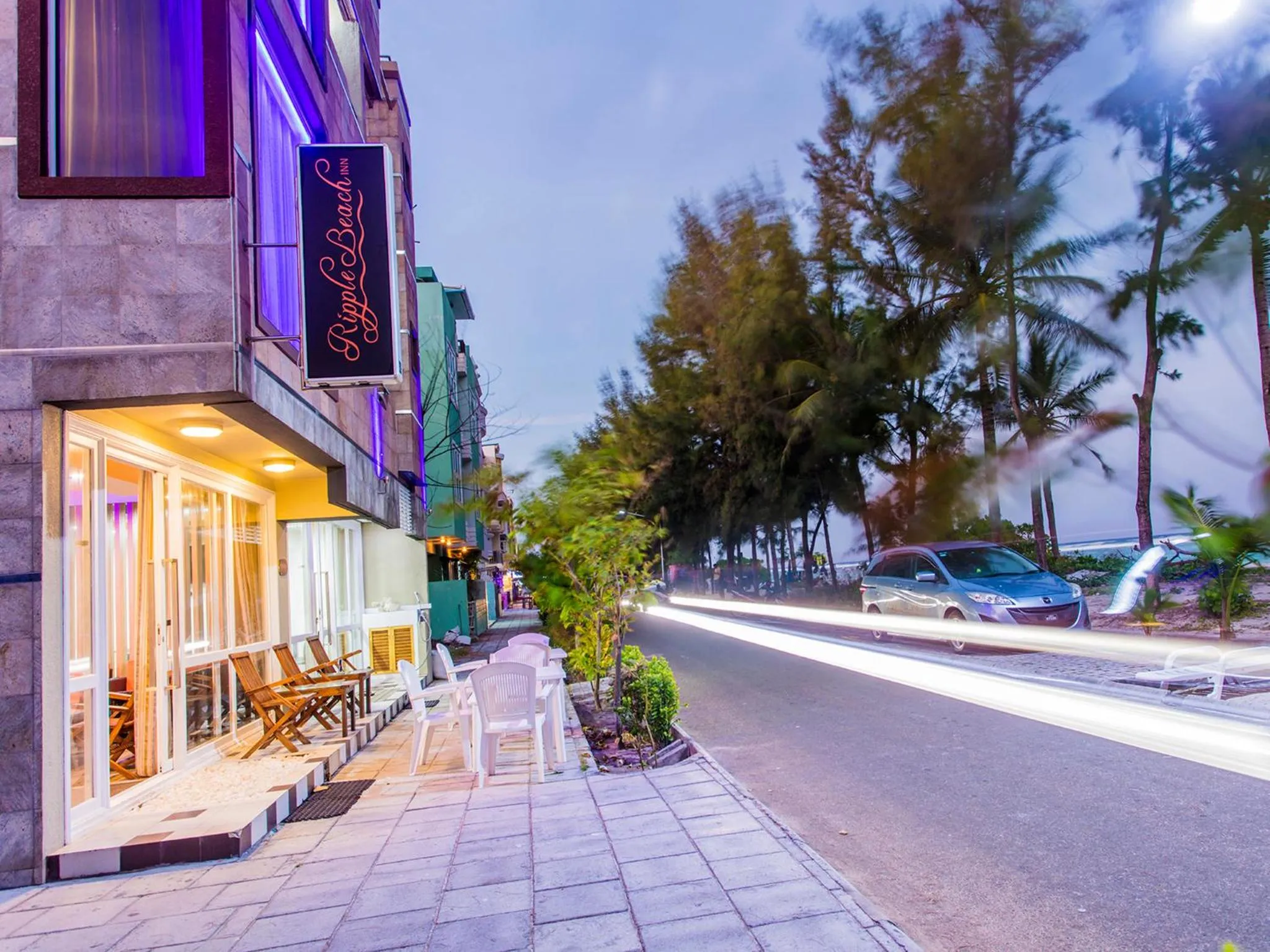 Facade/entrance in Ripple Beach Inn