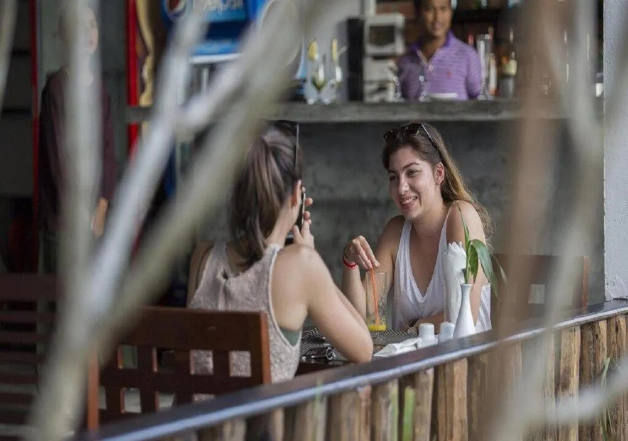 Restaurant/places to eat in Punleu Raksmey Boutique VIP