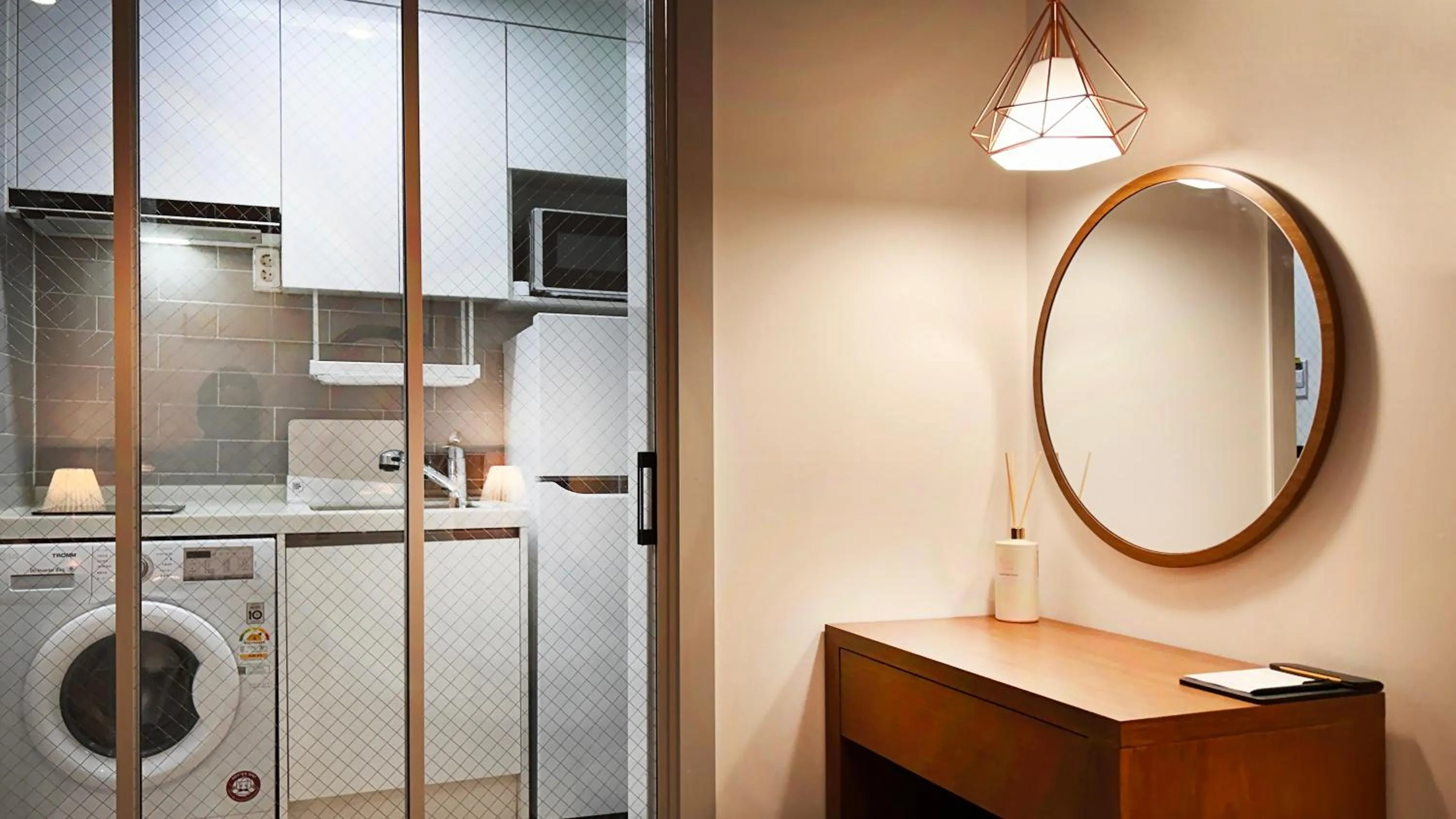 Seating area in Hostel the Camino Seoul