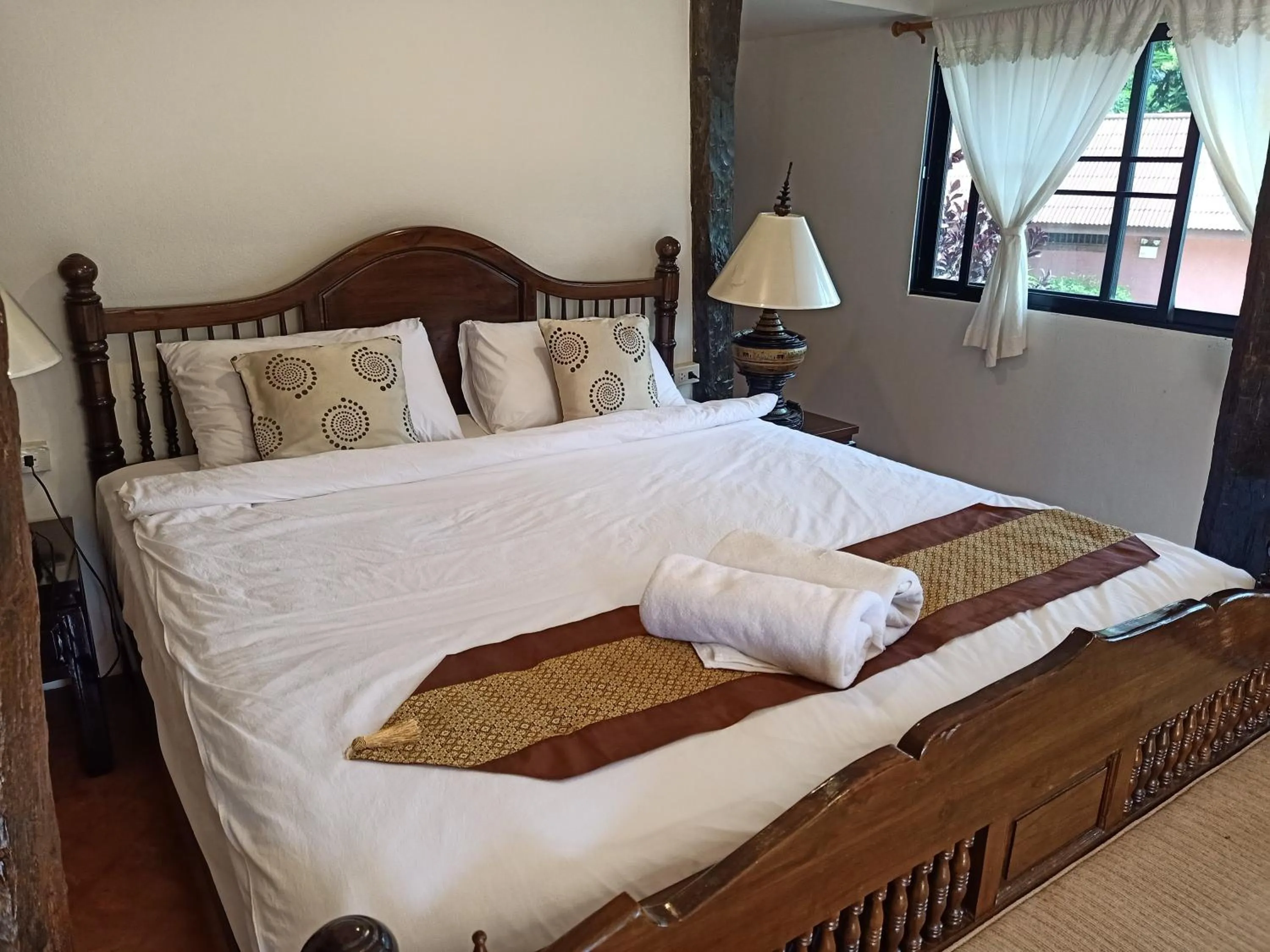 Bed in Insda Wellness Resort