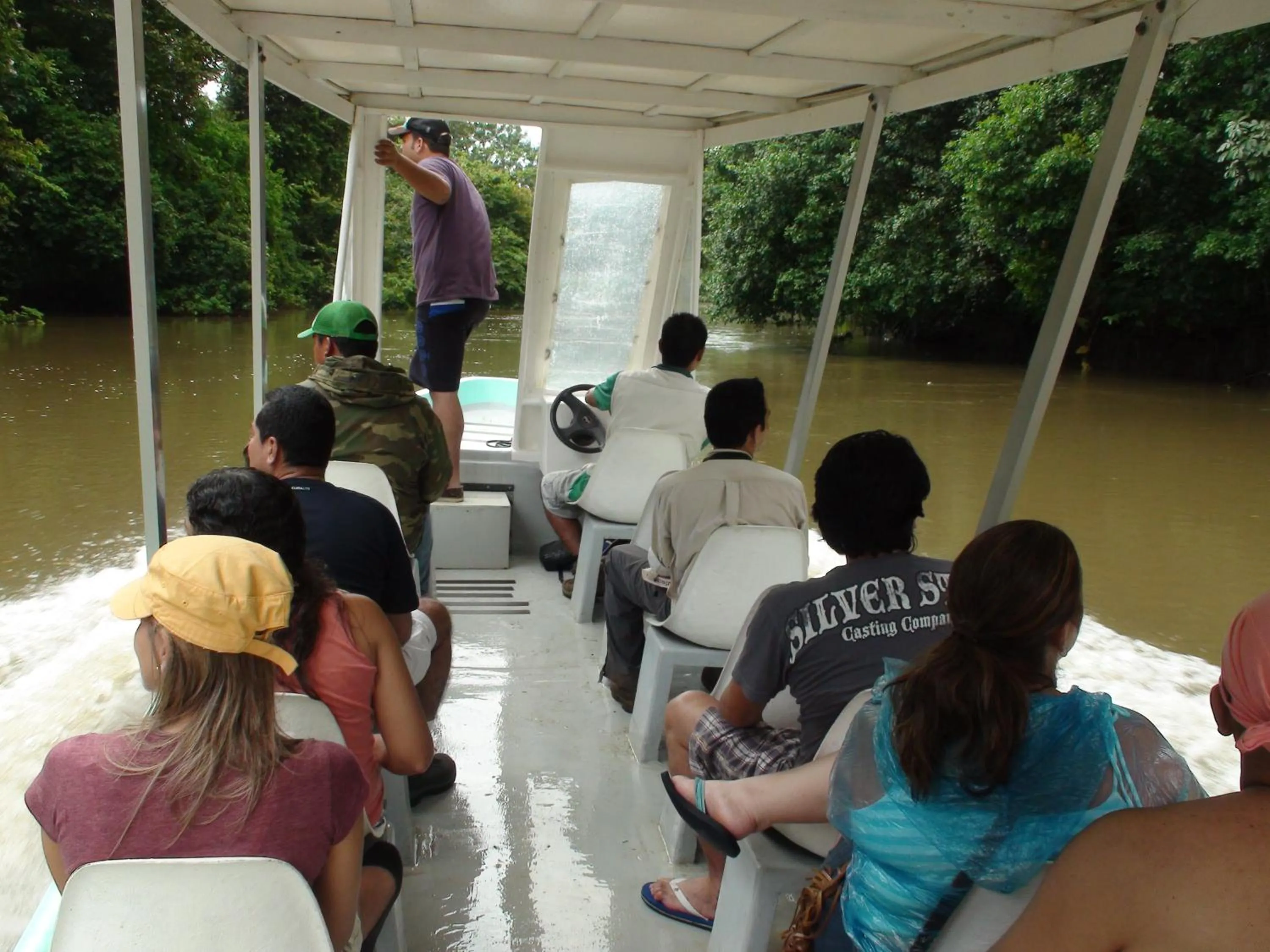 Activities in Hotel de Campo Caño Negro