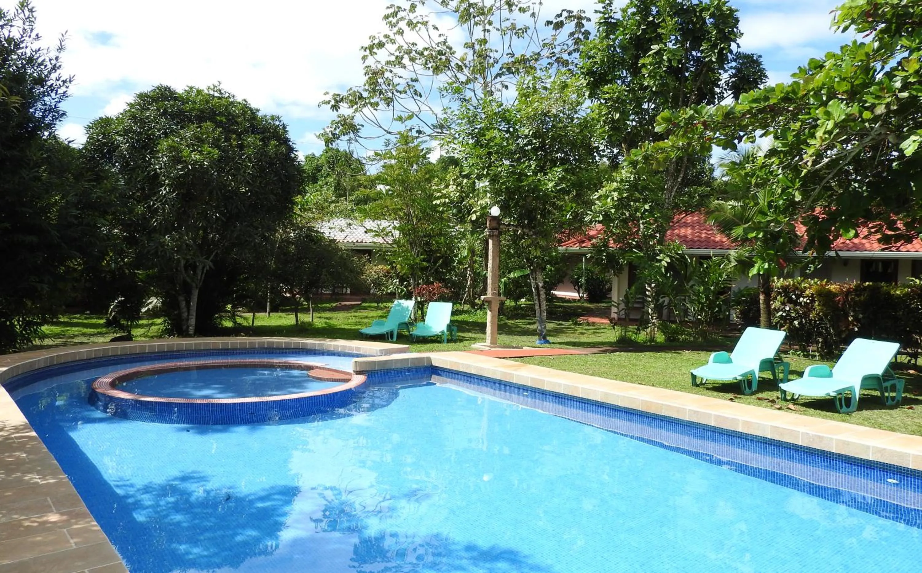 Swimming pool in Hotel de Campo Caño Negro