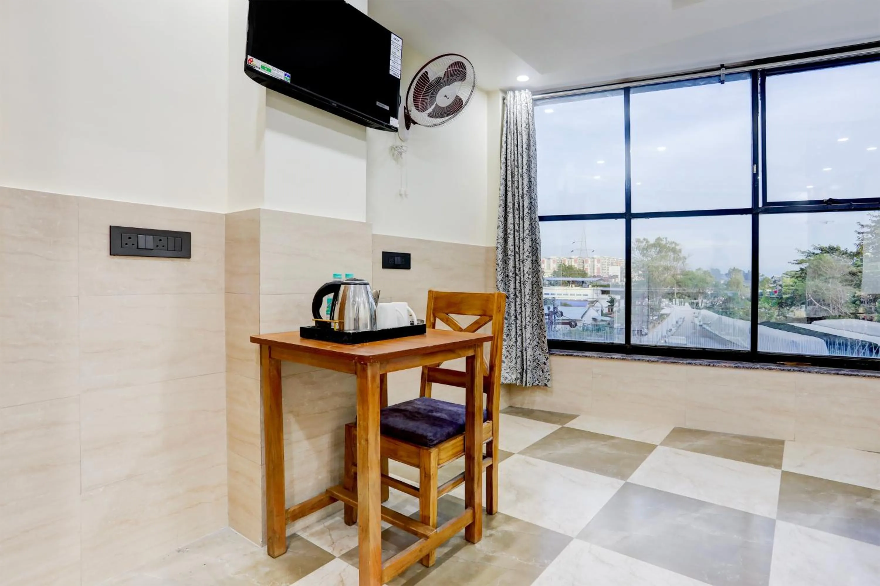 Bedroom in Collection O Elite