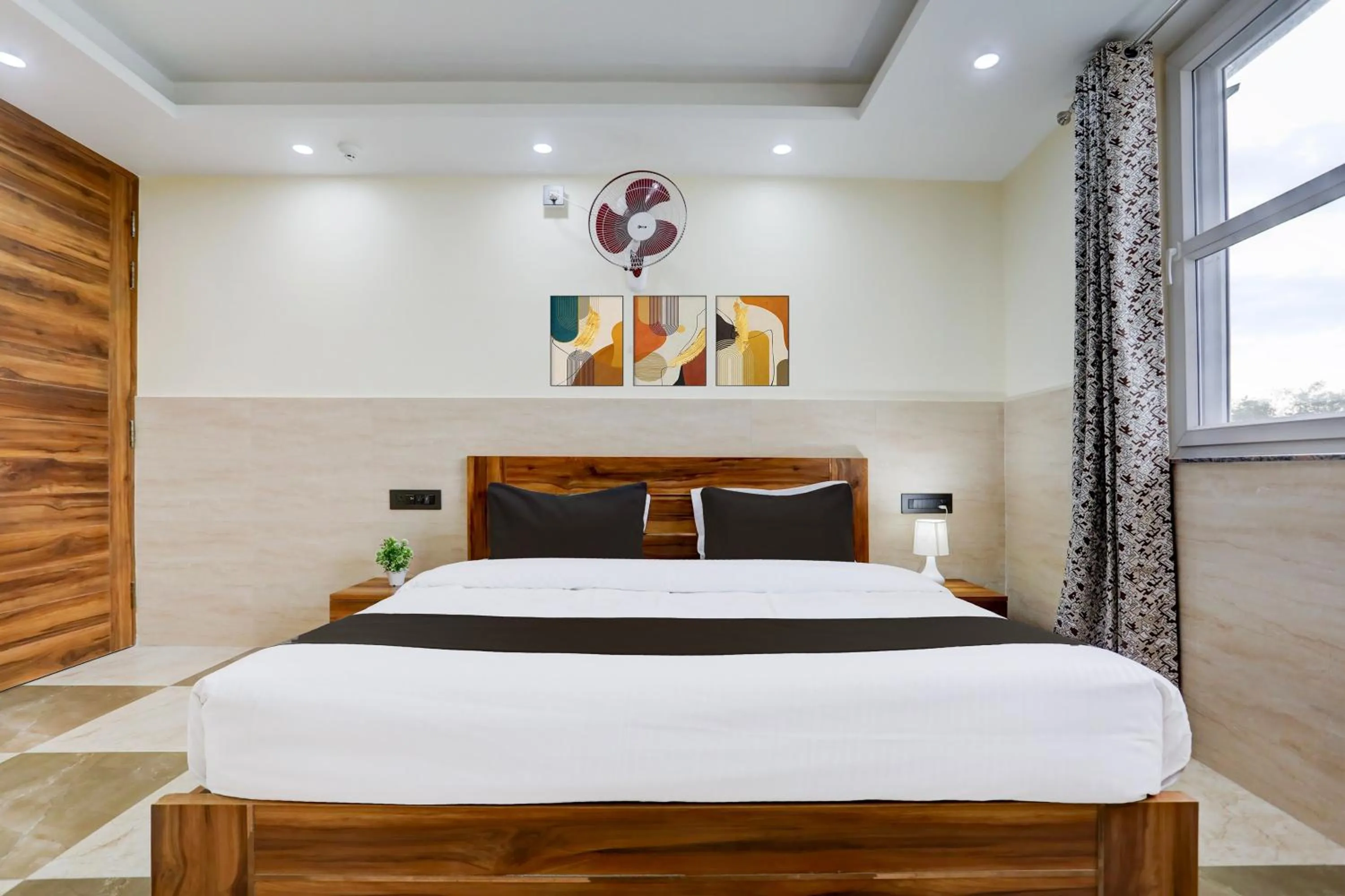 Bedroom, Bed in Collection O Elite