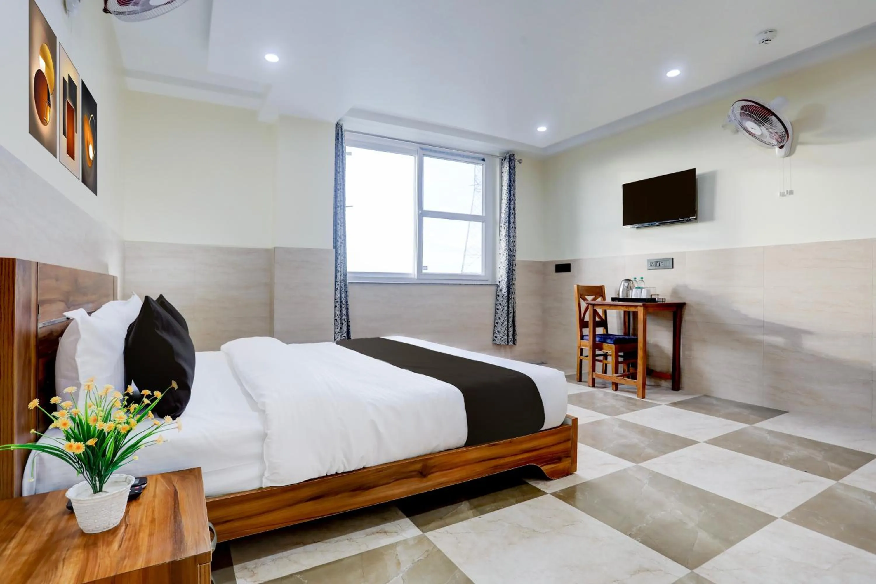 Bedroom, Bed in Collection O Elite