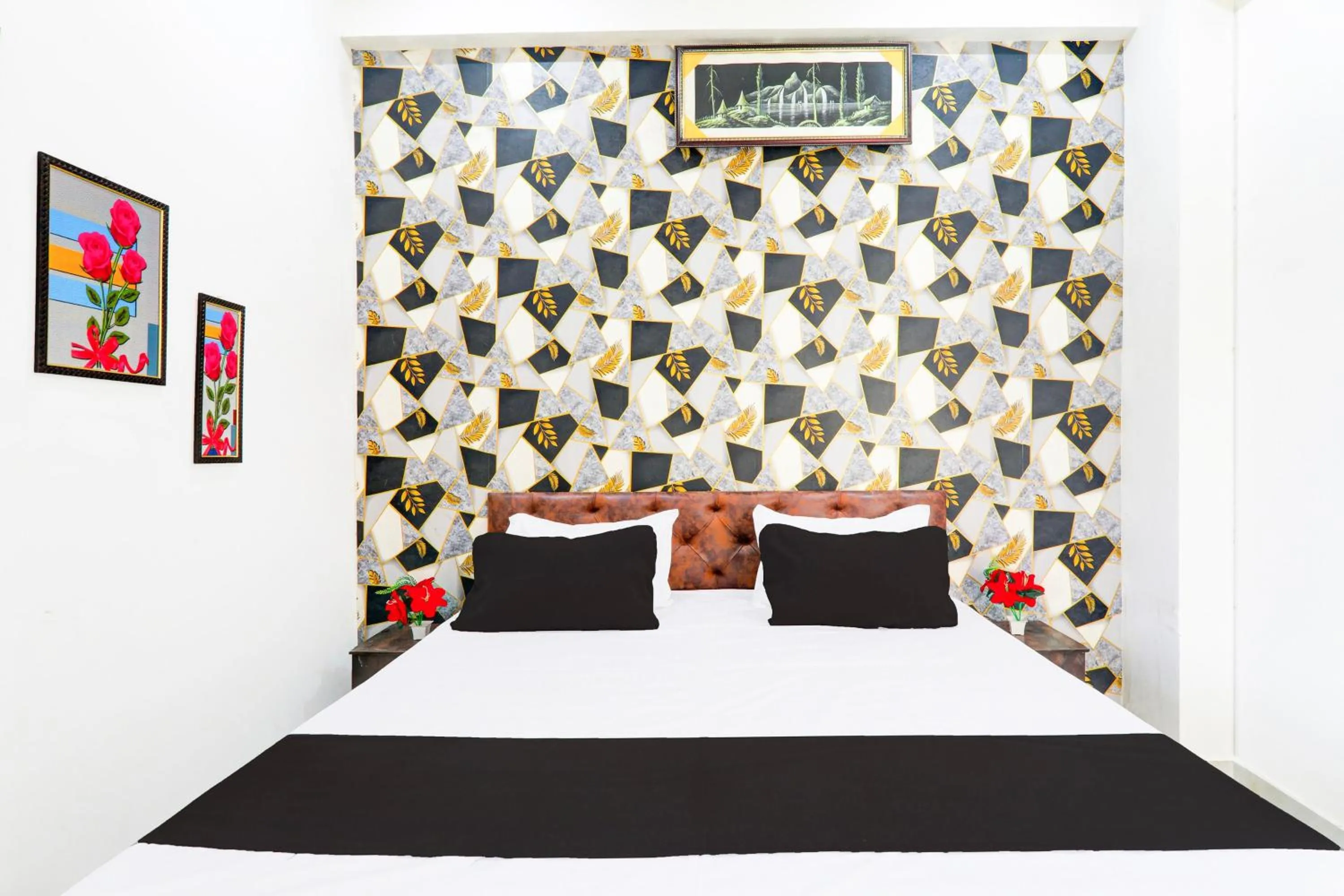 Bedroom, Bed in Hotel O by OYO Serene Inn Hotel And Restaurant