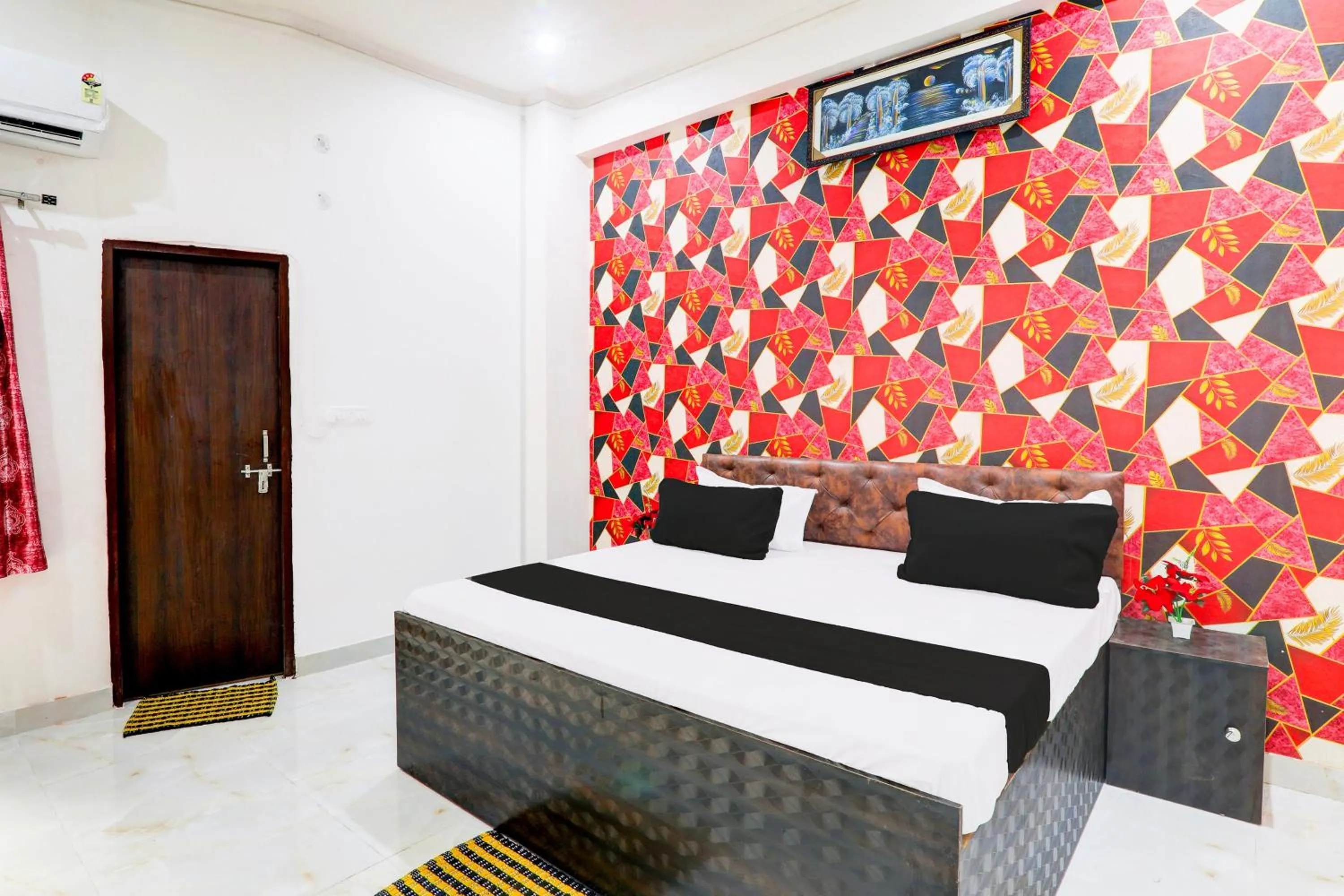 Bedroom, Bed in Hotel O by OYO Serene Inn Hotel And Restaurant