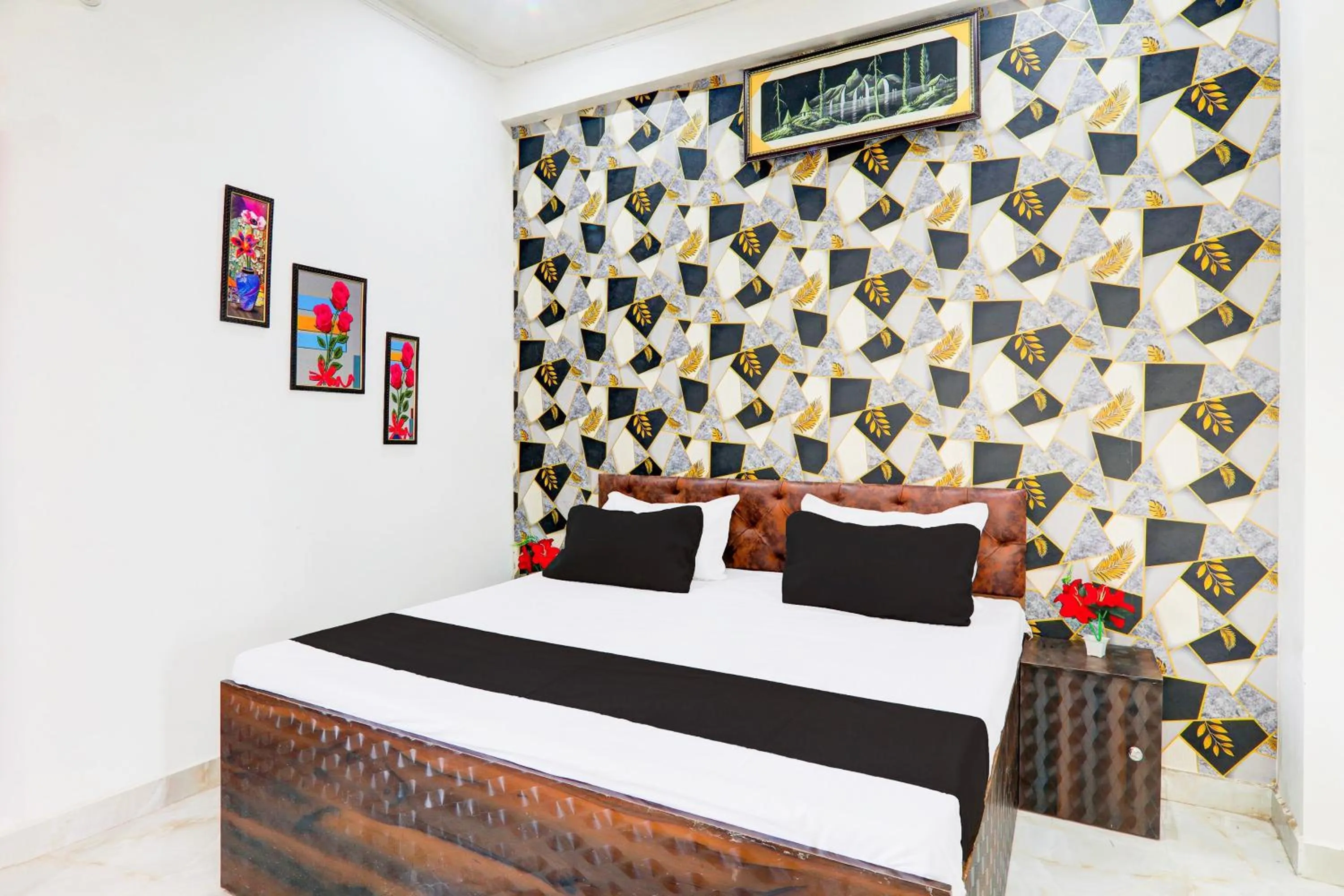 Bedroom, Bed in Hotel O by OYO Serene Inn Hotel And Restaurant