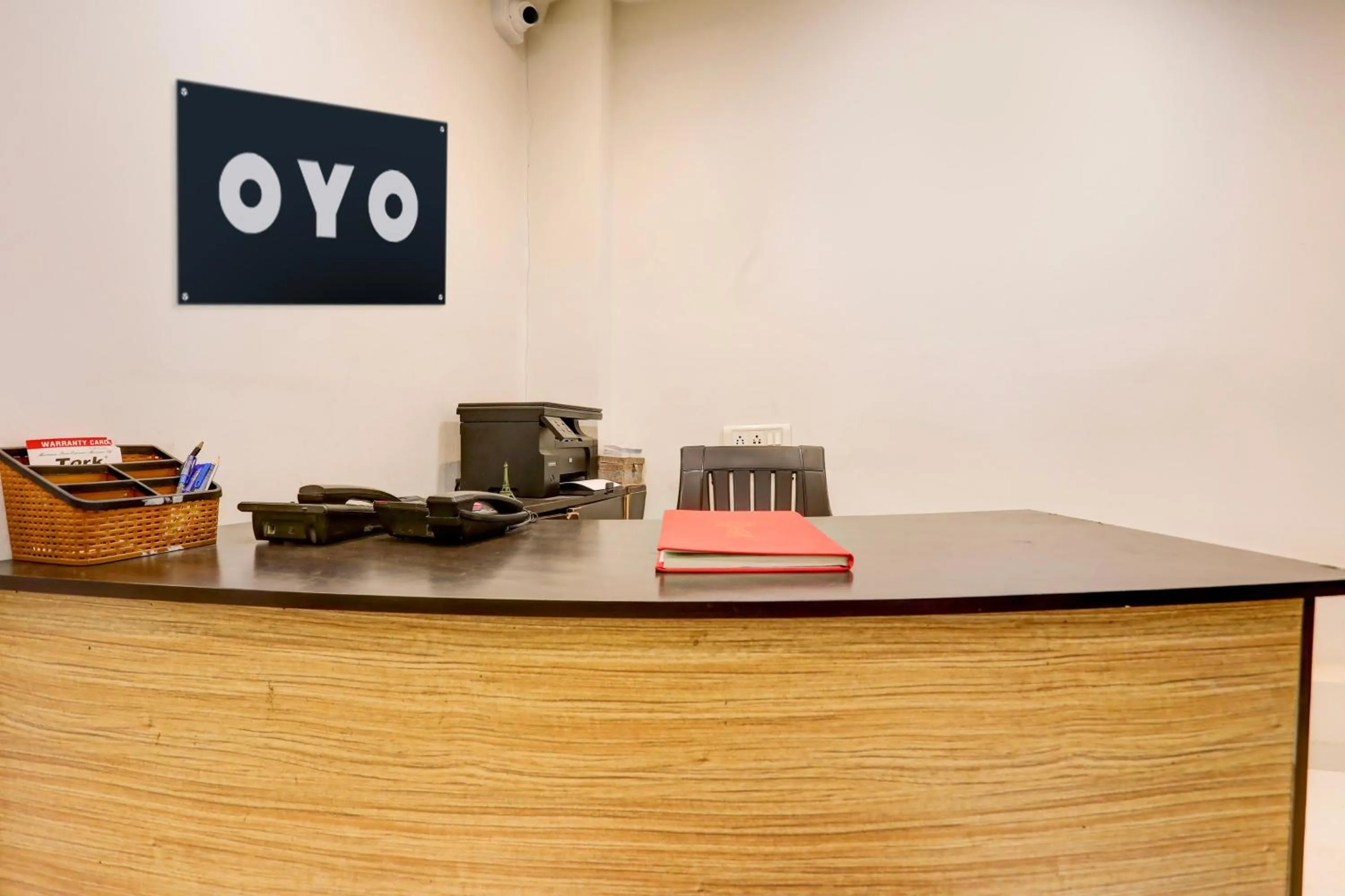 Lobby or reception in Hotel O GREEN PALMS