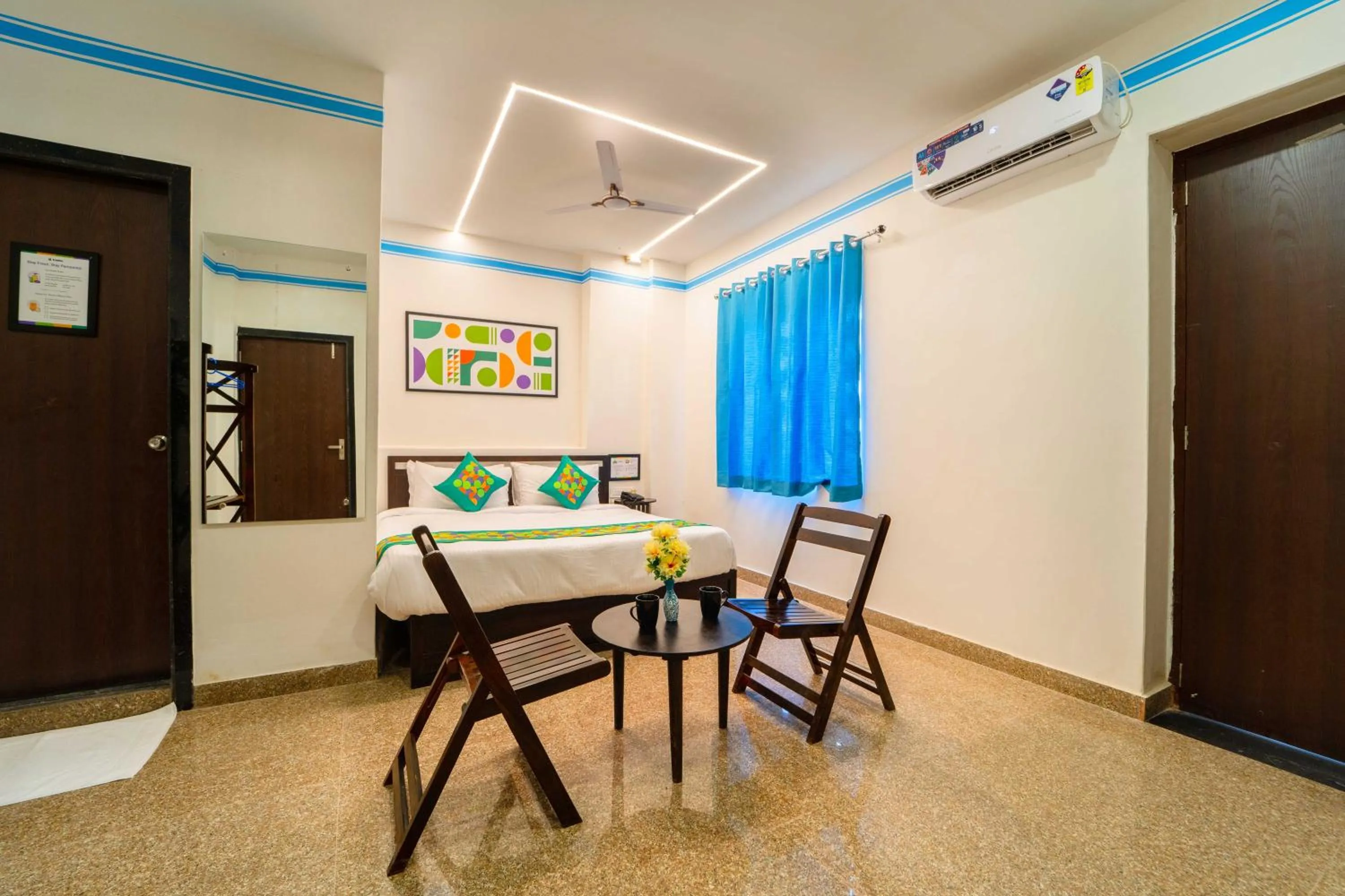 Bedroom in Treebo Blu Vvu