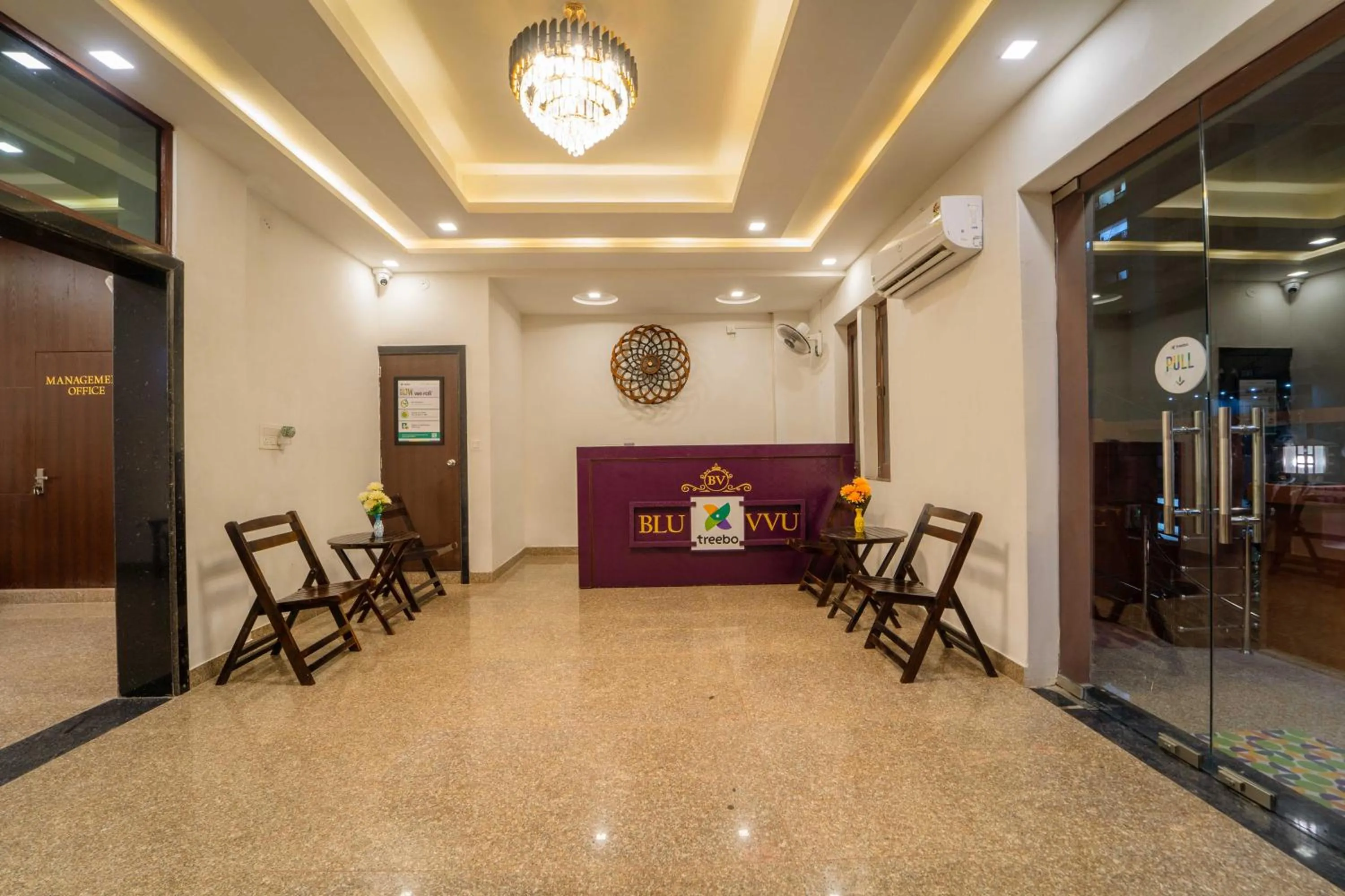 Lobby or reception in Treebo Blu Vvu