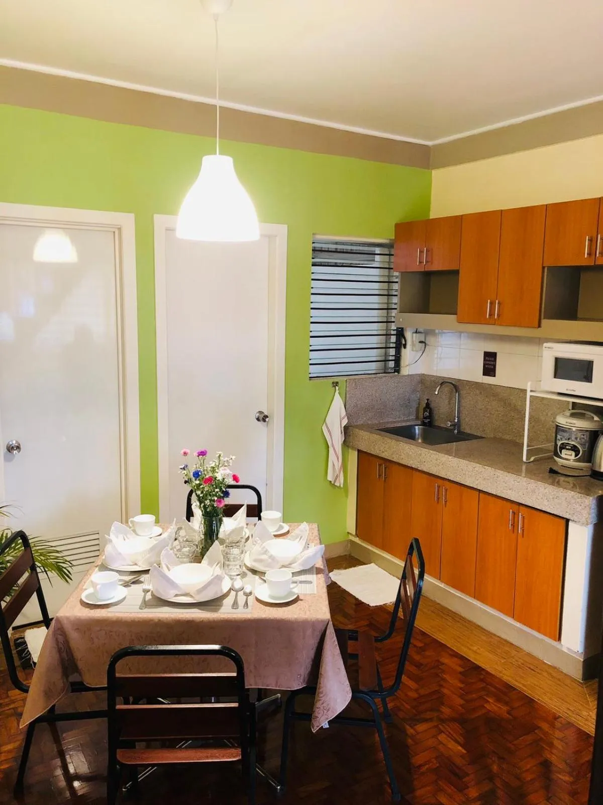 Dinner in Baguio Holiday Villas