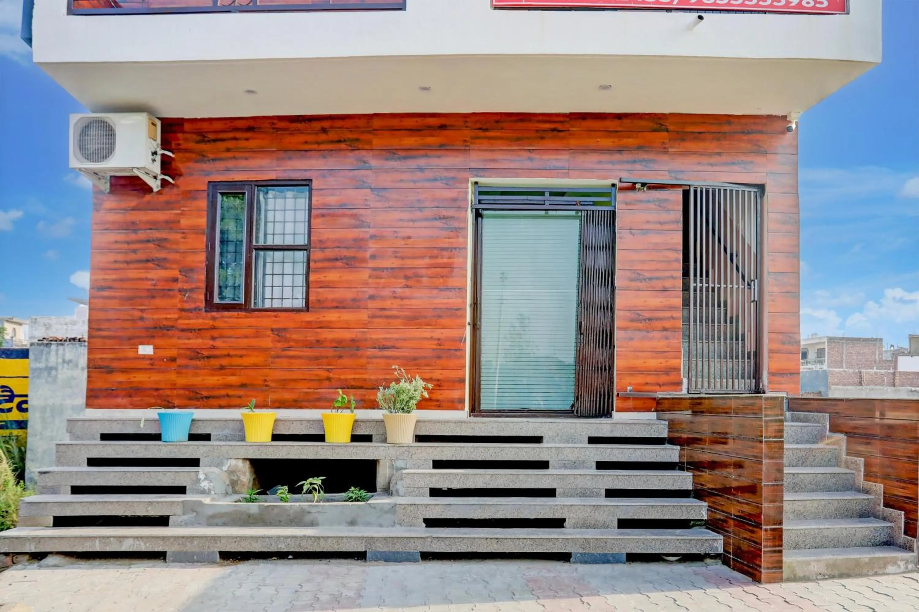 Facade/entrance in Hotel O HILL VIEW LUXURIOUS ROOMS