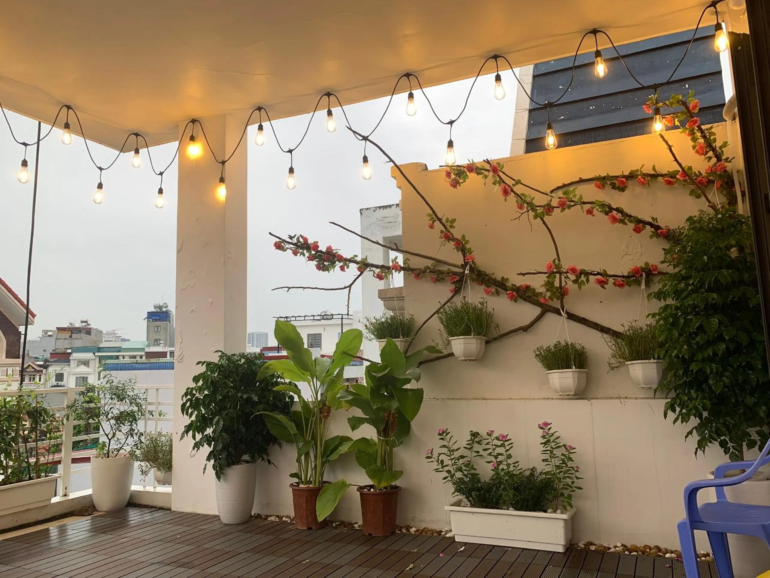 Quiet street view in X-Stay Thư Trung