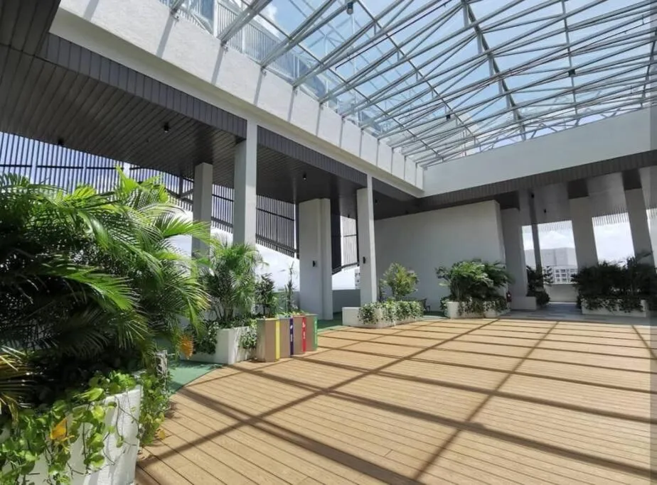 Almas Suites Cozy King Bed Studio Netflix By STAY