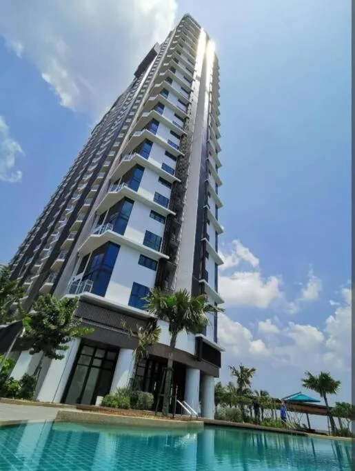 Almas Suites Cozy King Bed Studio Netflix By STAY