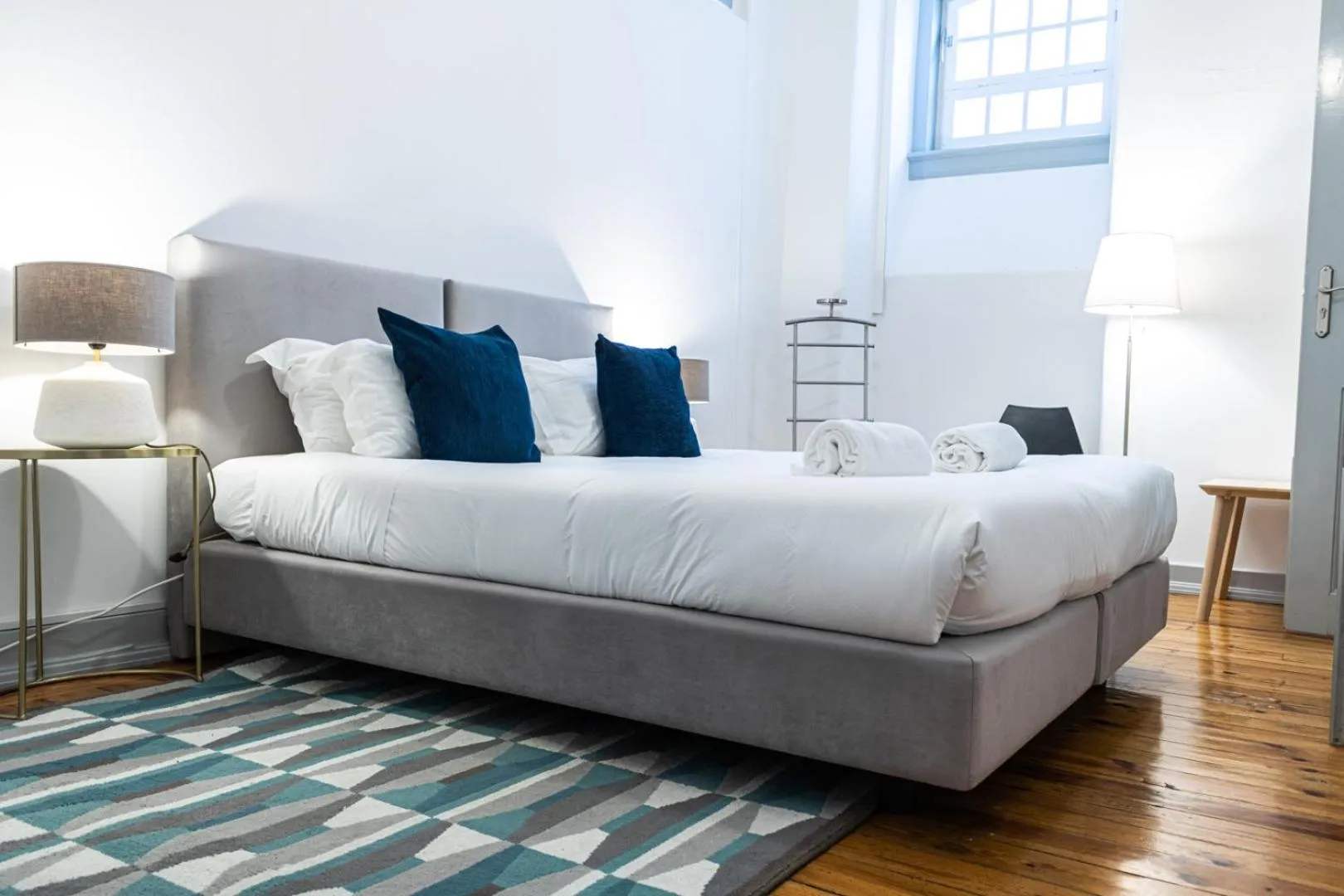 Bedroom, Bed in The Luggage