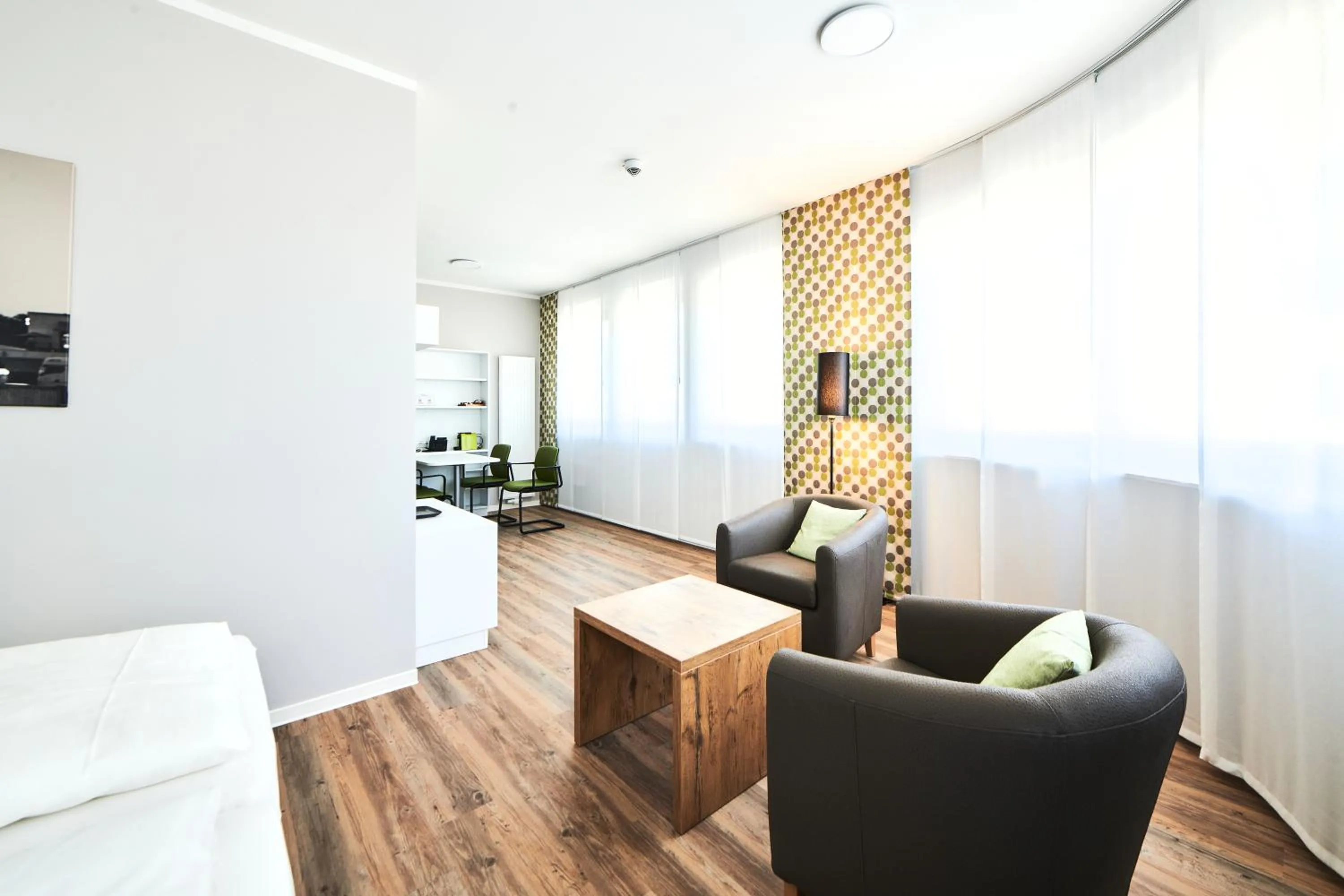 Seating area in ADAPT APARTMENT HOTEL Siegen