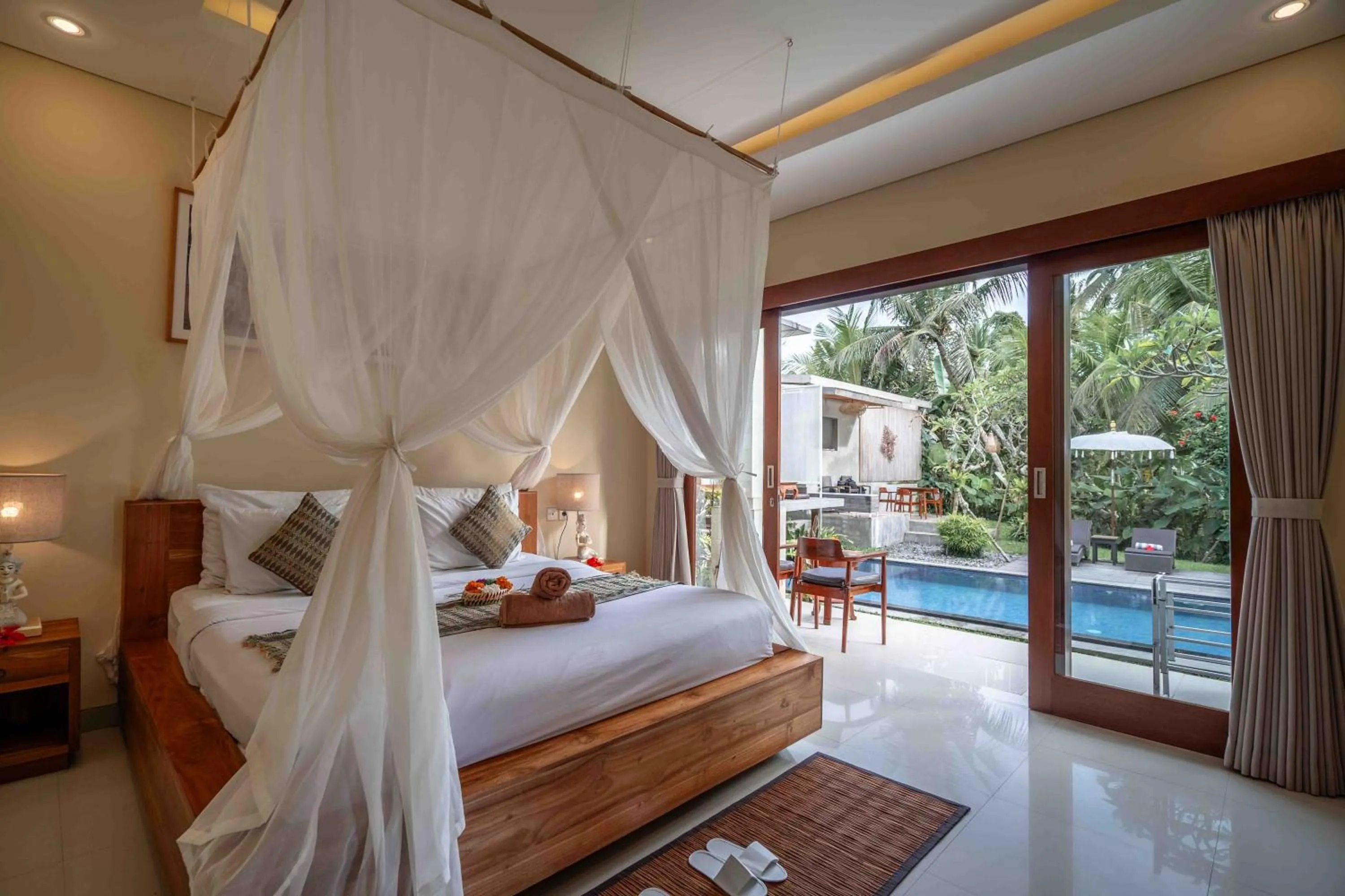Bed in Suarsena Bisma Ubud