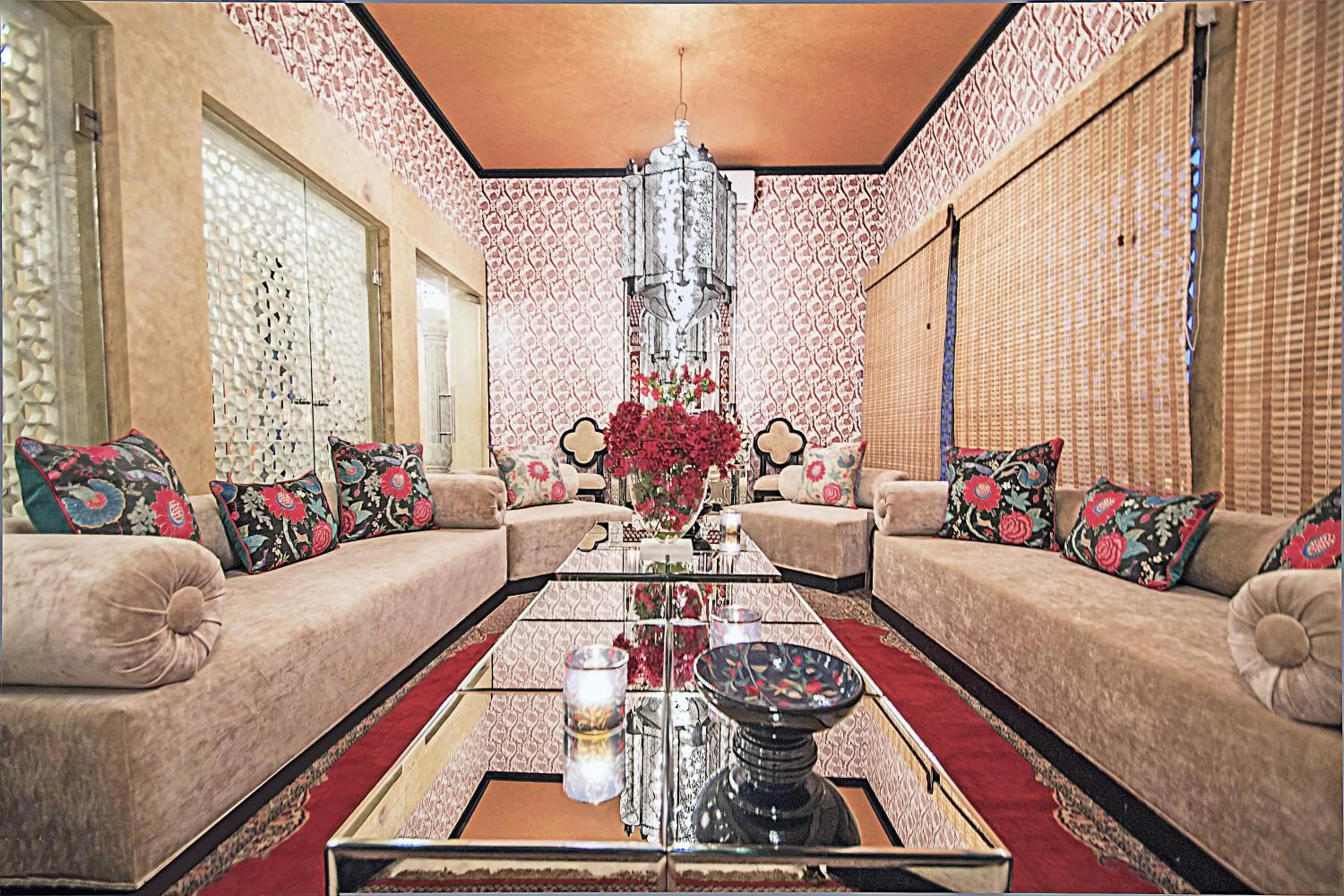 Living room in Sonaar Haveli