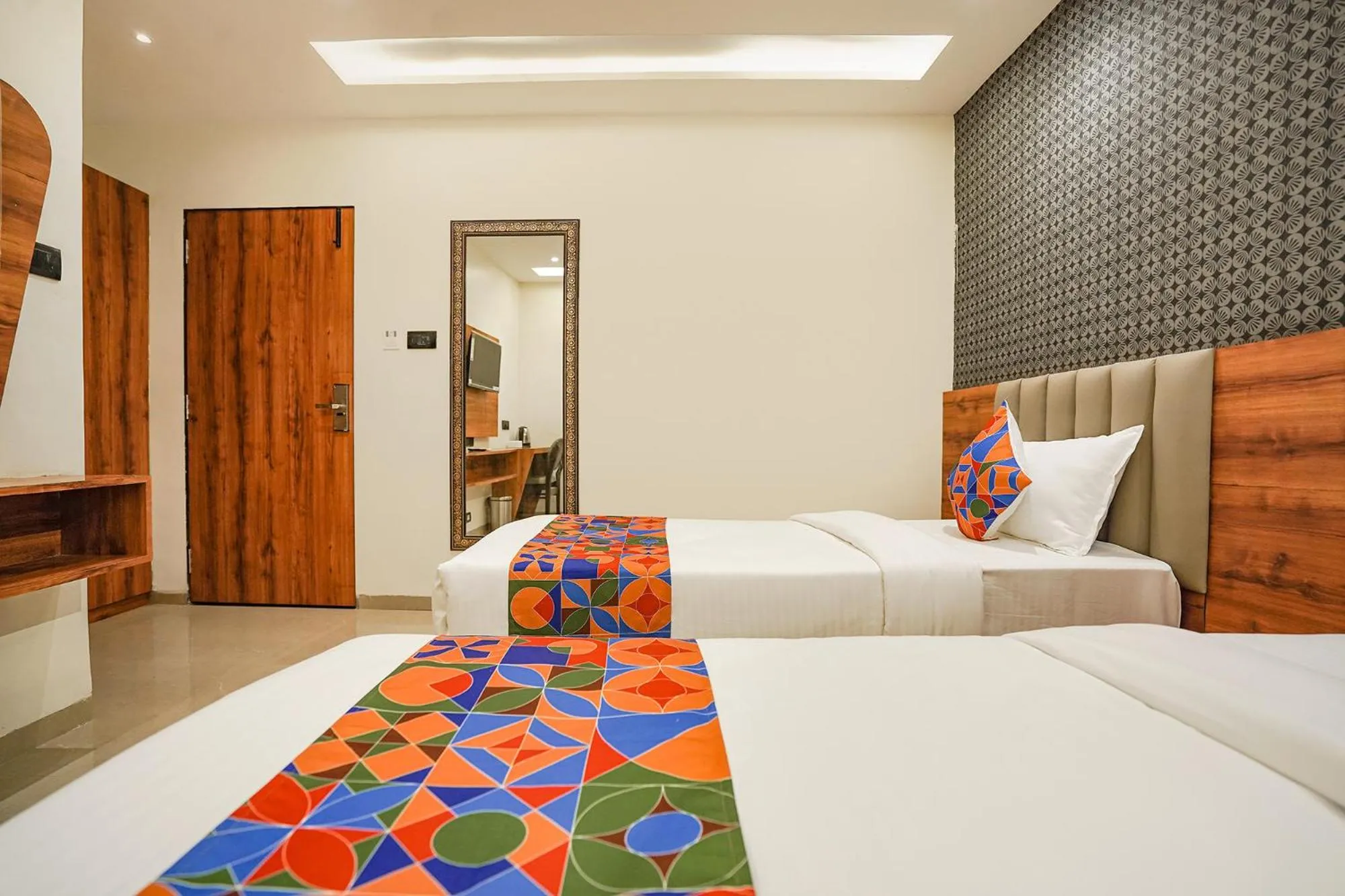 Bed in FabHotel Well Back - Nr BKC