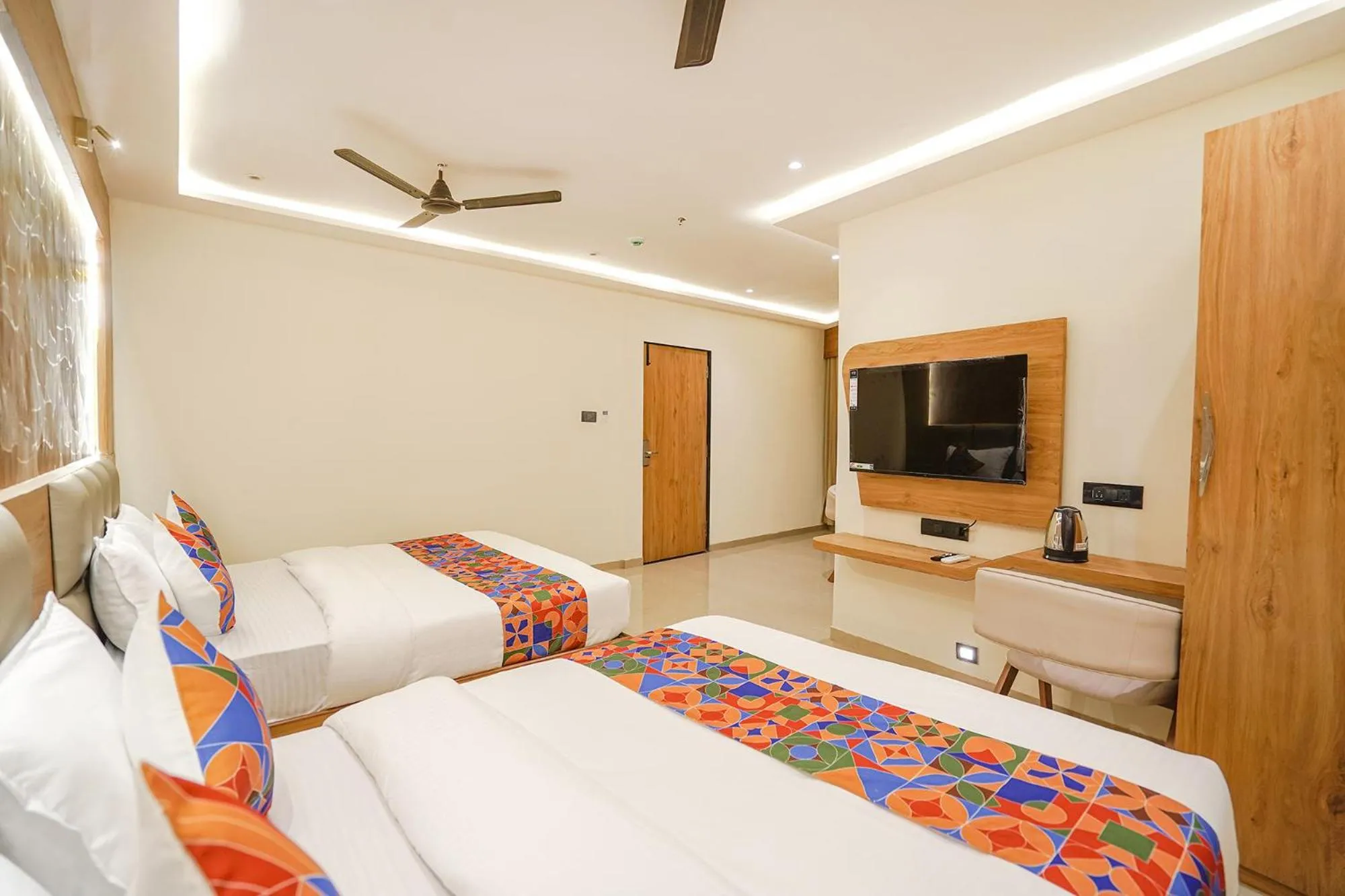 Bed in FabHotel Well Back - Nr BKC