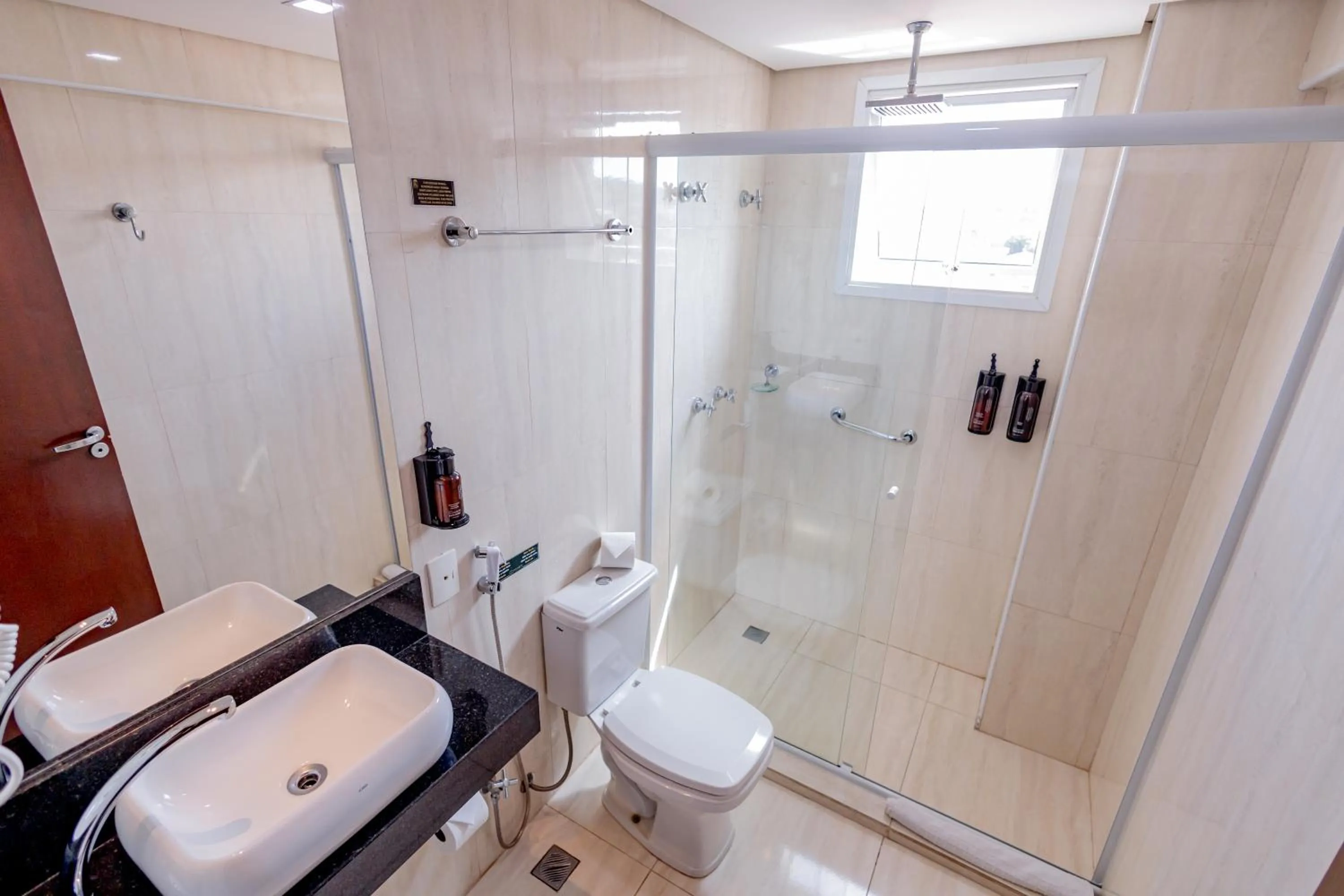 Padom Business Hotel