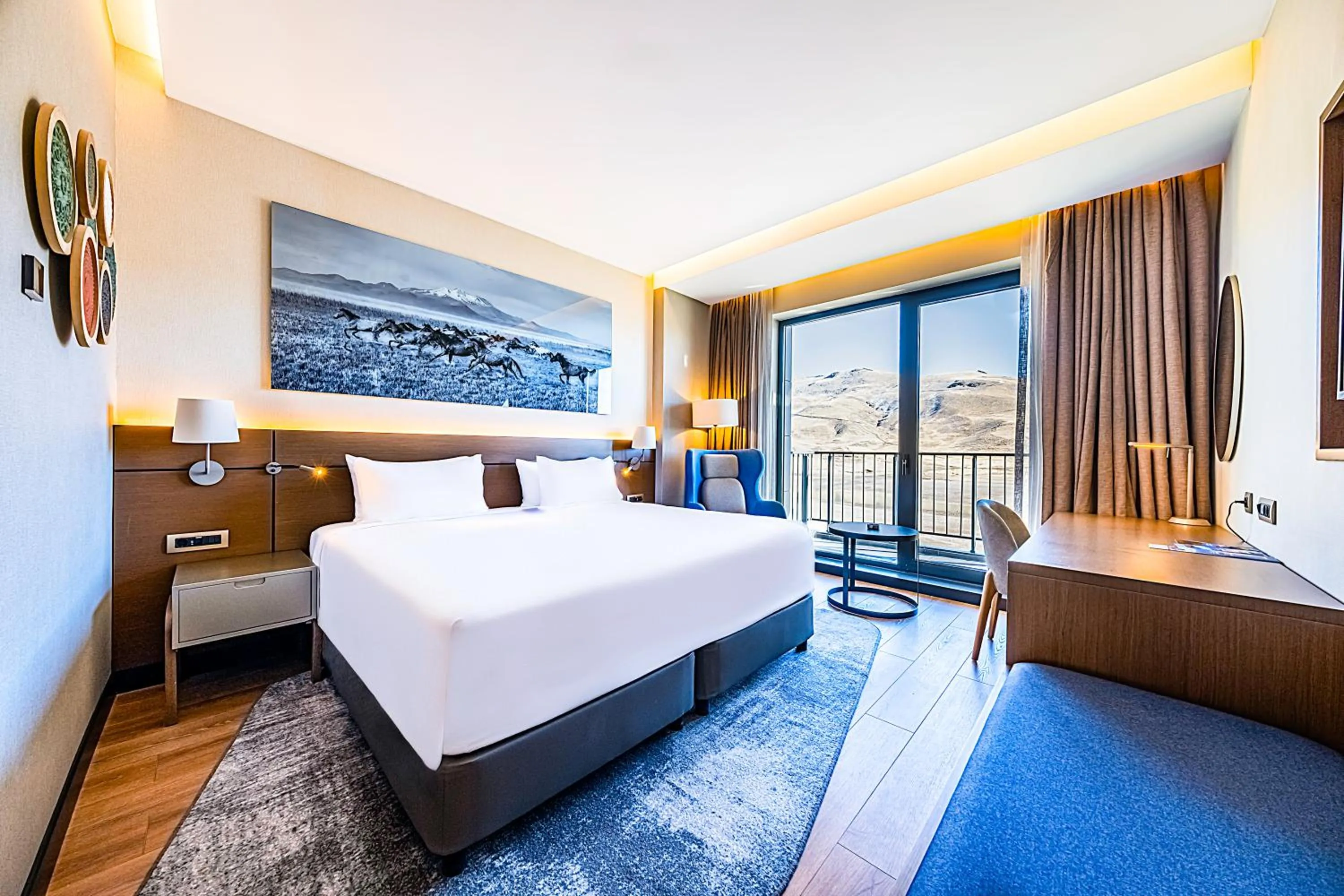 Photo of the whole room, Bed in Sky Hotel Erciyes, a member of Radisson Individuals