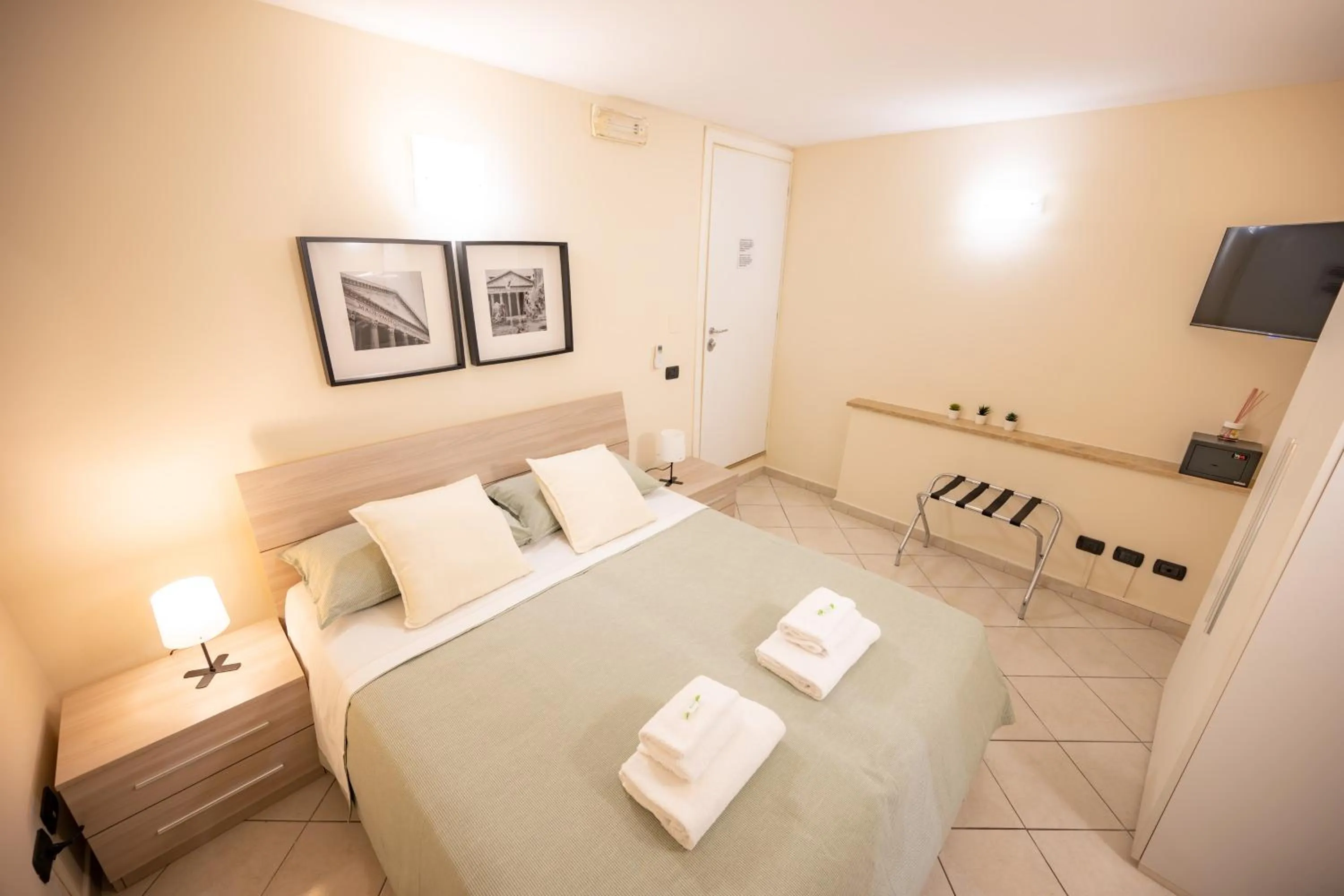 Bed in La Chiostrina al Vaticano