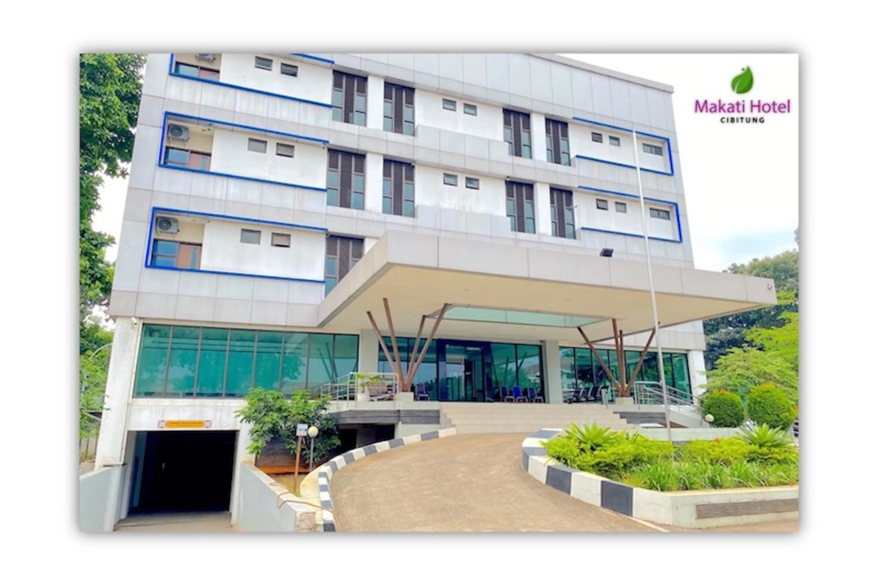 Facade/entrance in Makati Hotel Cibitung