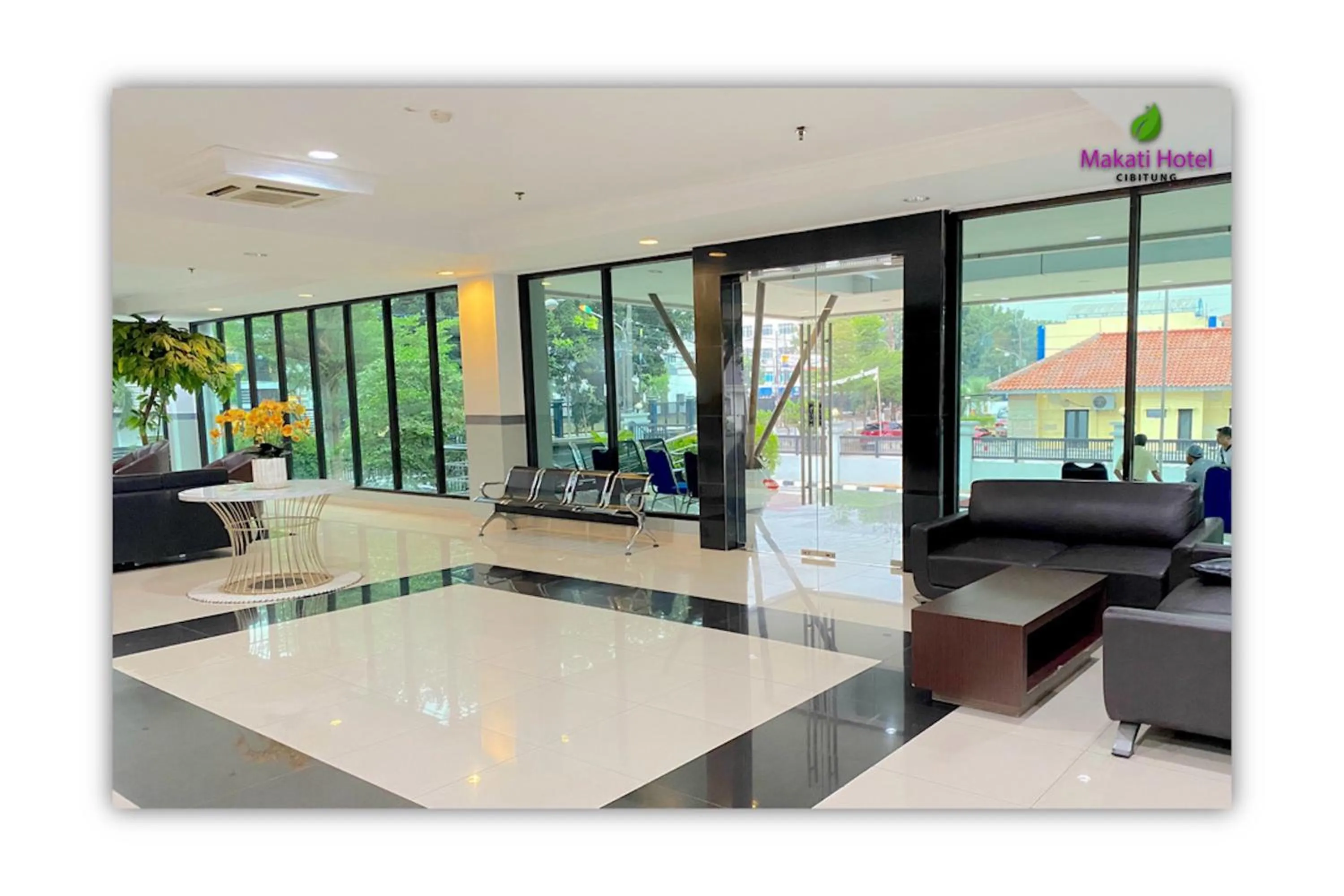 Facade/entrance in Makati Hotel Cibitung