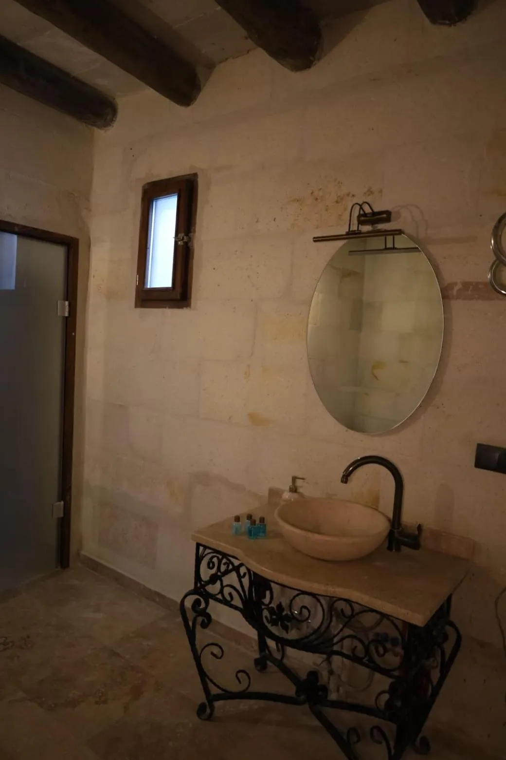 Balcony/Terrace in Zümrütü anka cave