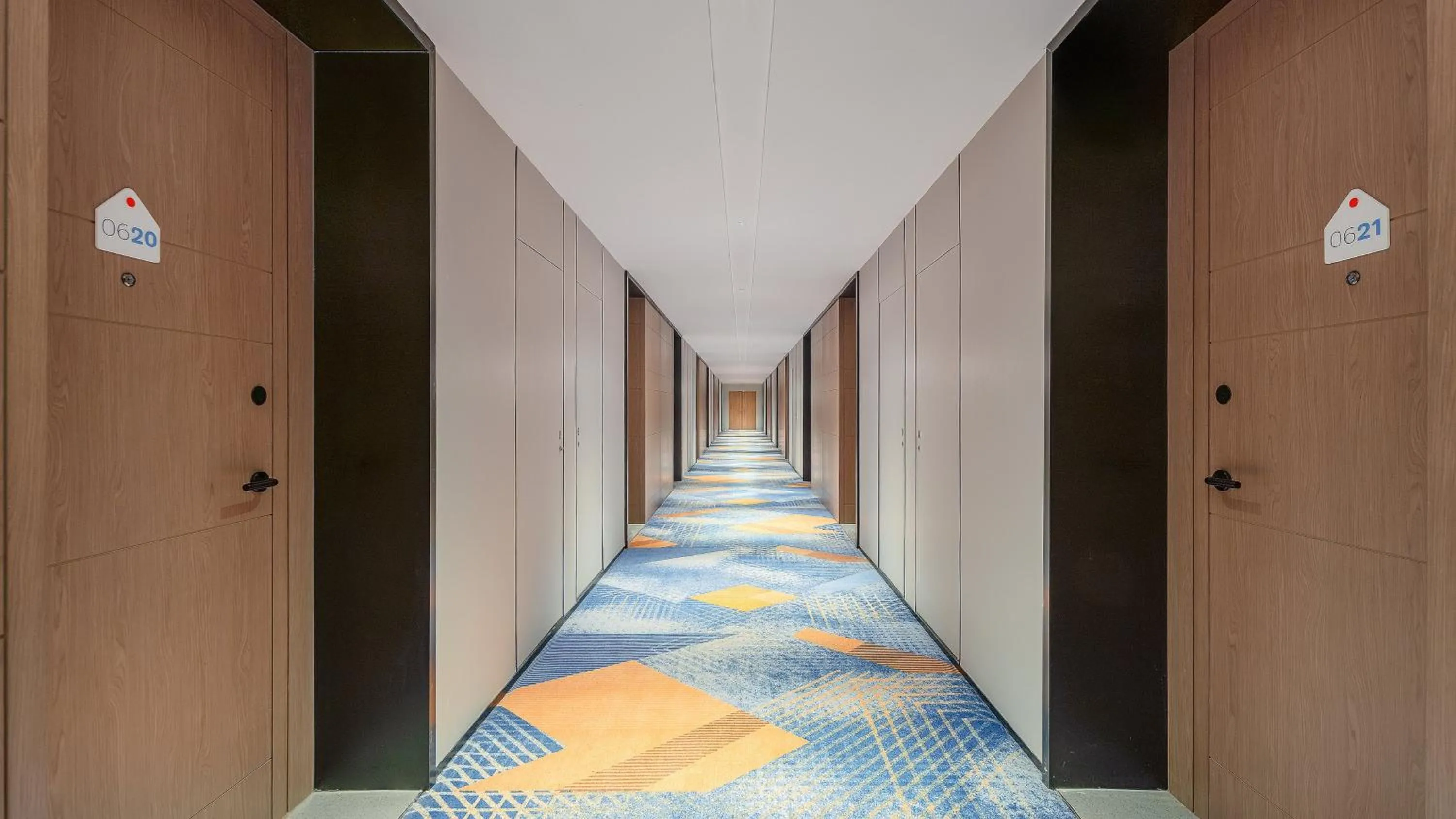 Lobby or reception in Holiday Inn Express Kunming Economic Dev Zone by IHG