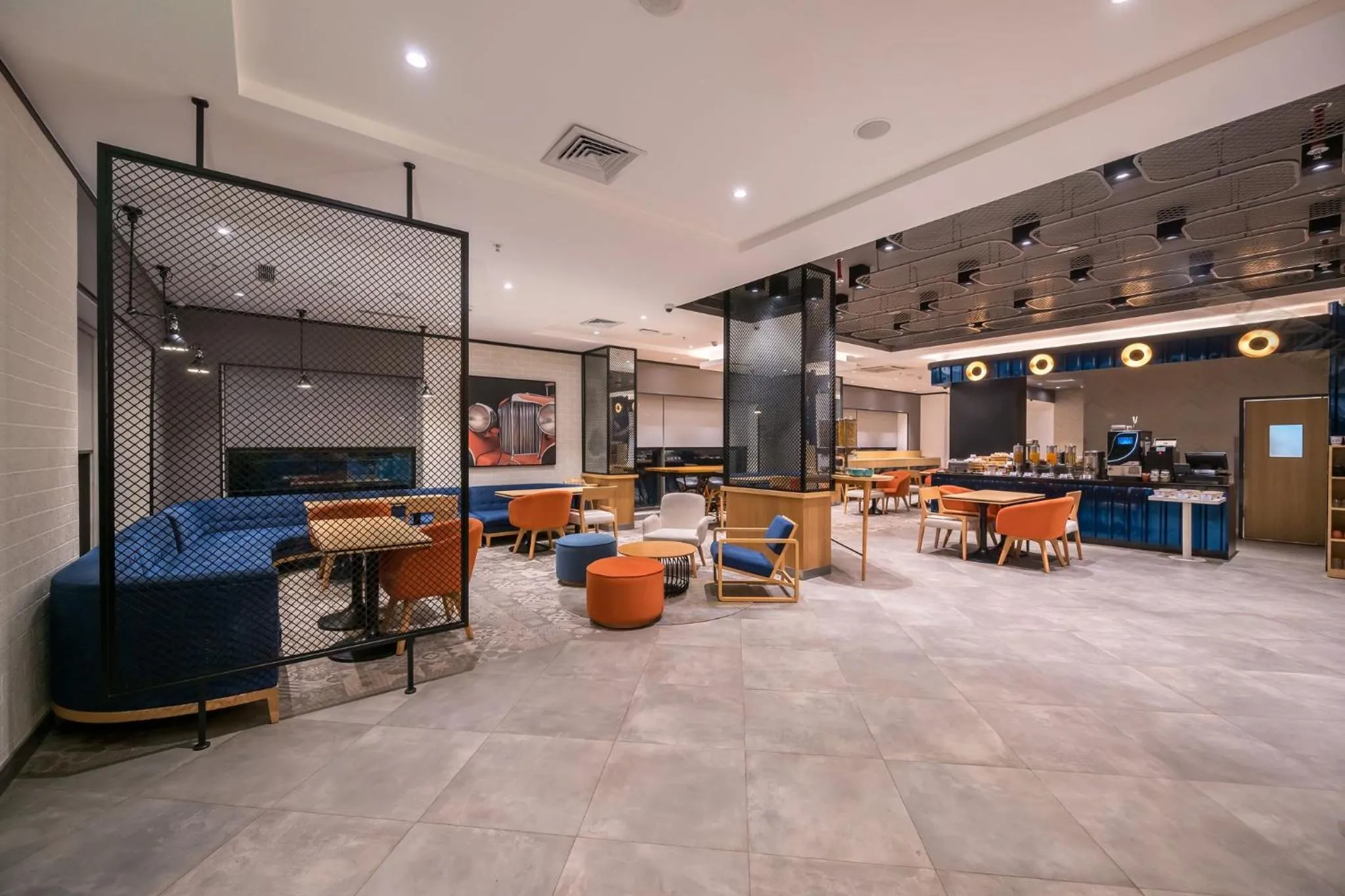 Property building in Holiday Inn Express Greater Noida Knowledge Park by IHG