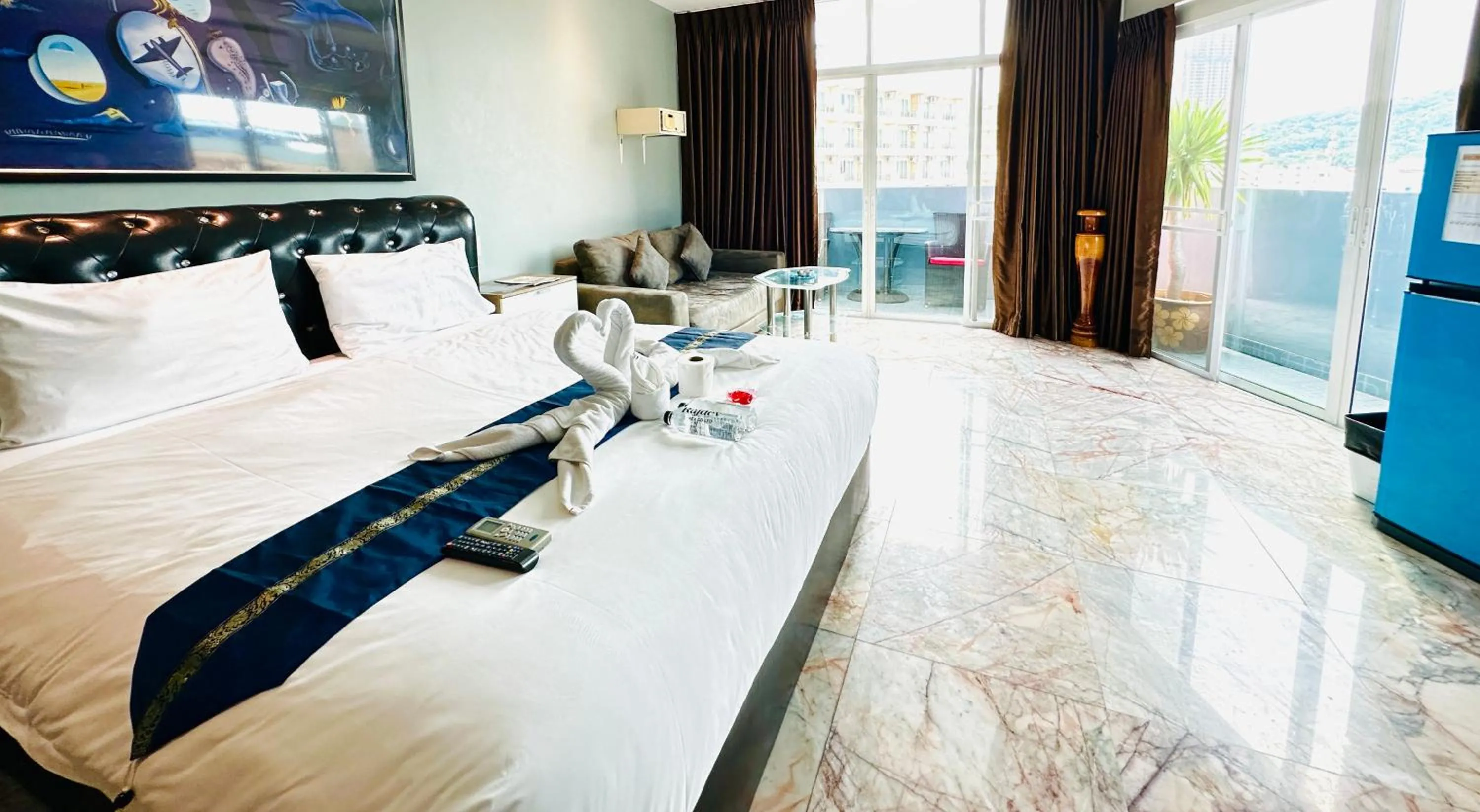 Bed in Koenig Hotel Pattaya