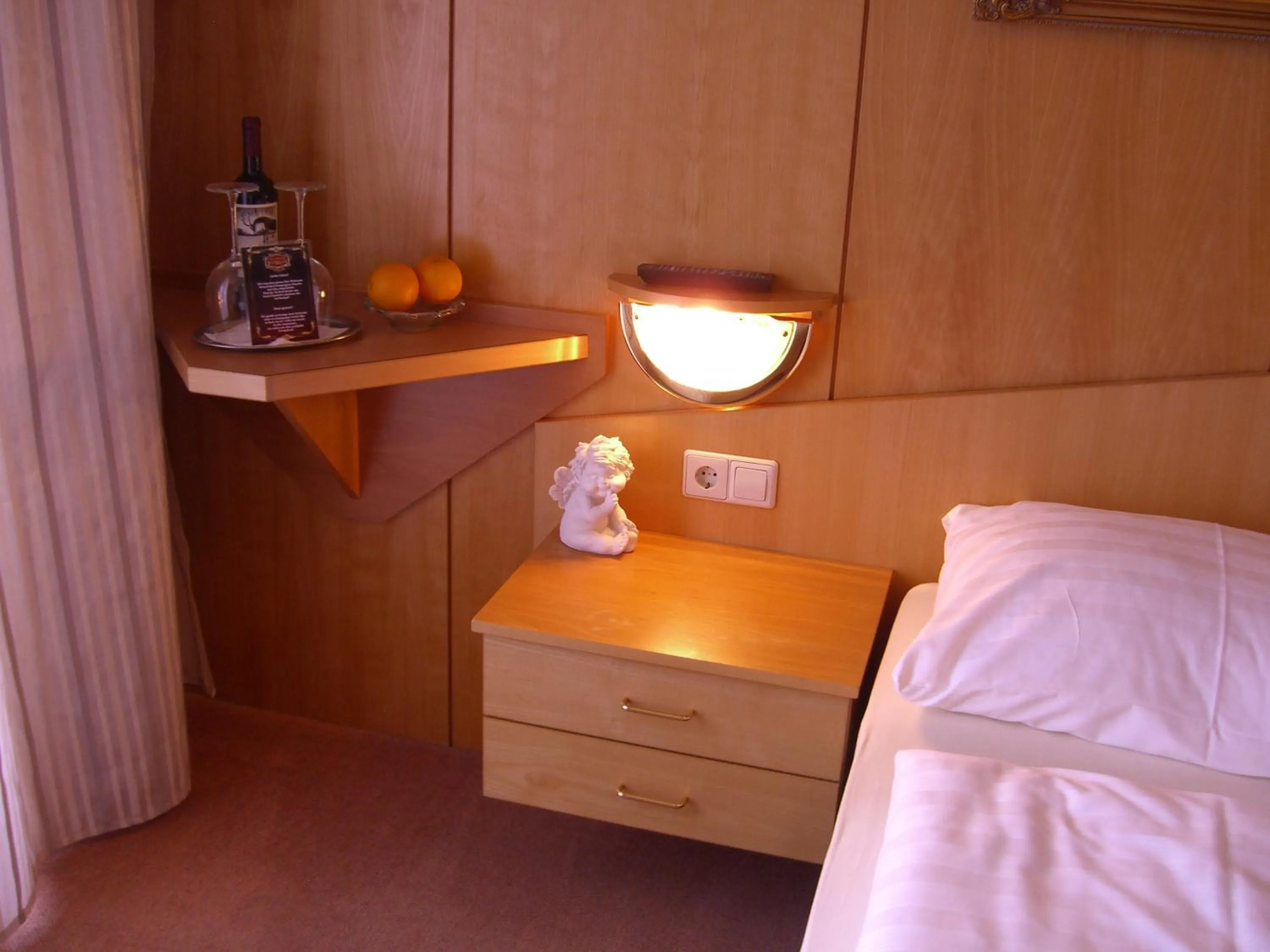 Bedroom, Bed in LiebesNesterl Bergwirt - Boutique Hotel