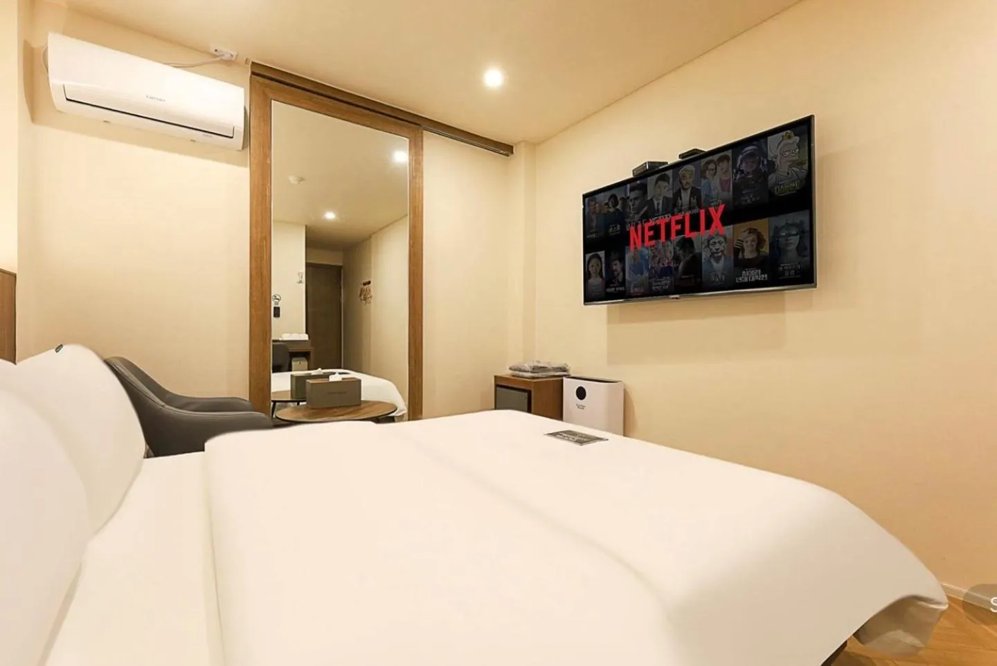 Bed in Hotel Laglas Asan