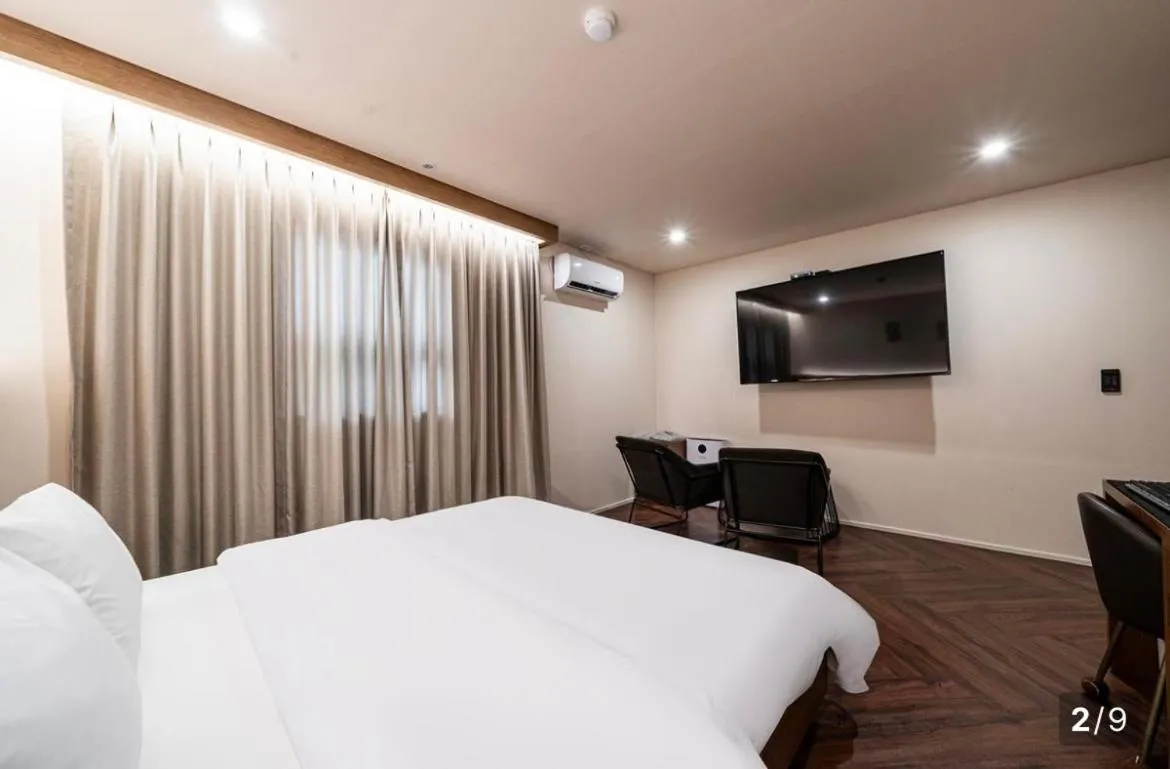 Bed in Hotel Laglas Asan