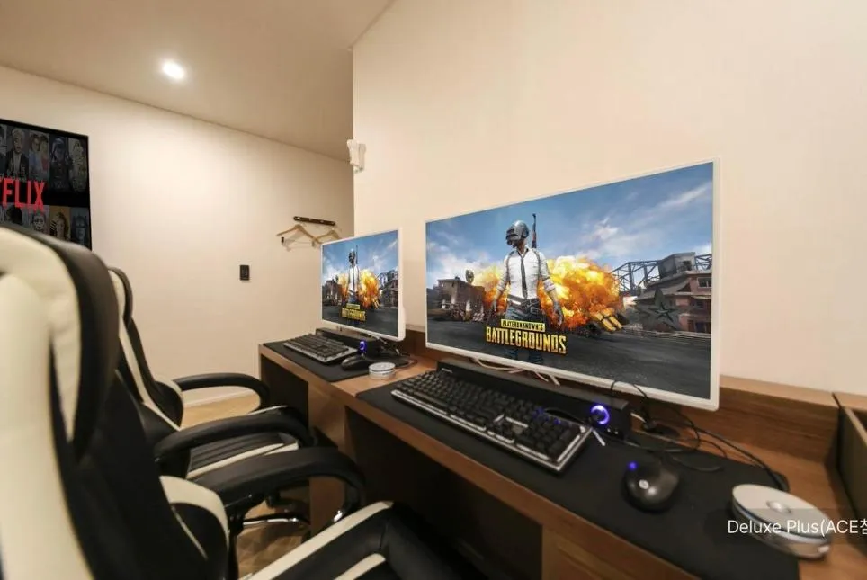 TV and multimedia in Hotel Laglas Asan