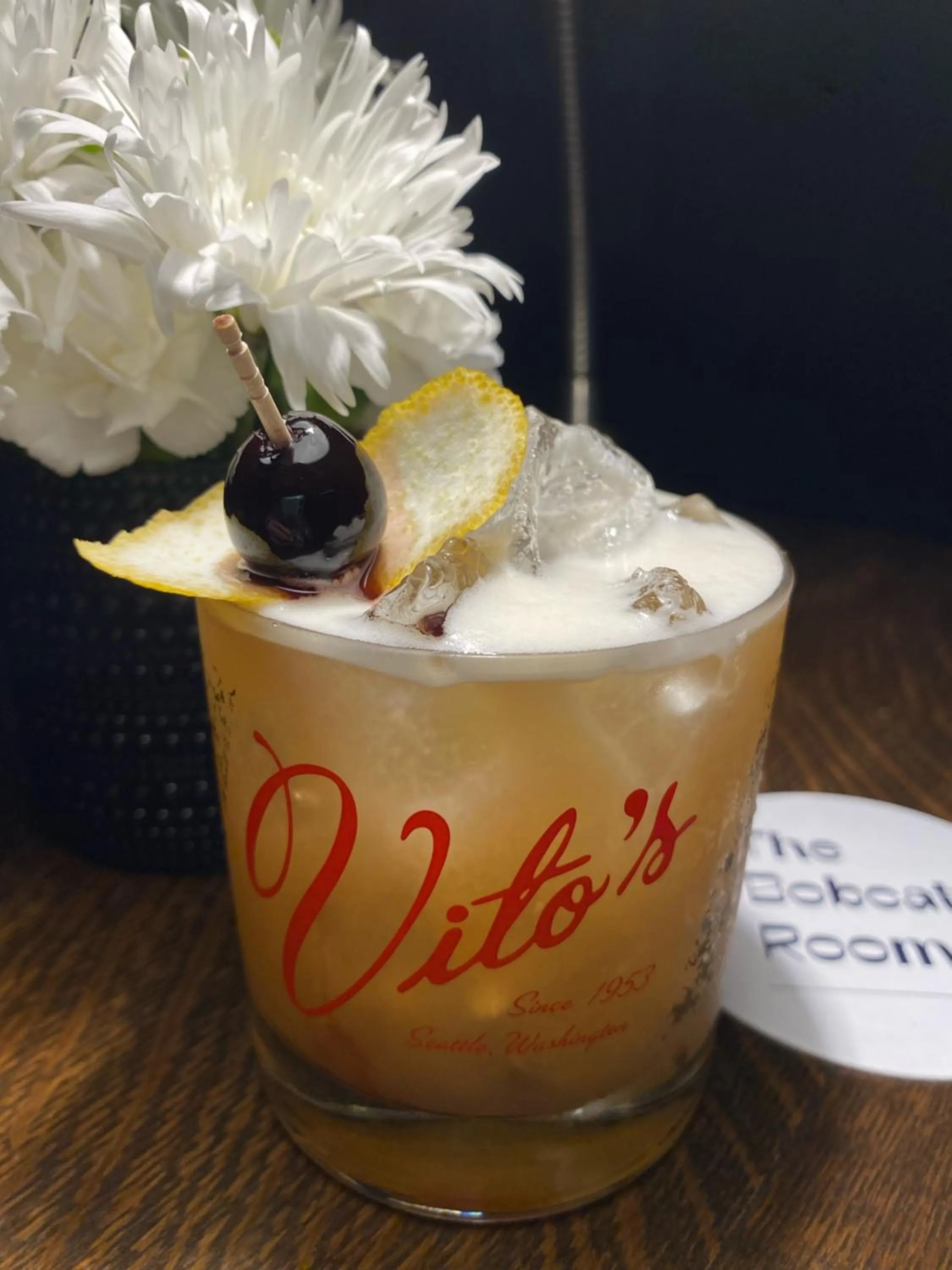 Restaurant/places to eat in Hotel Hardware