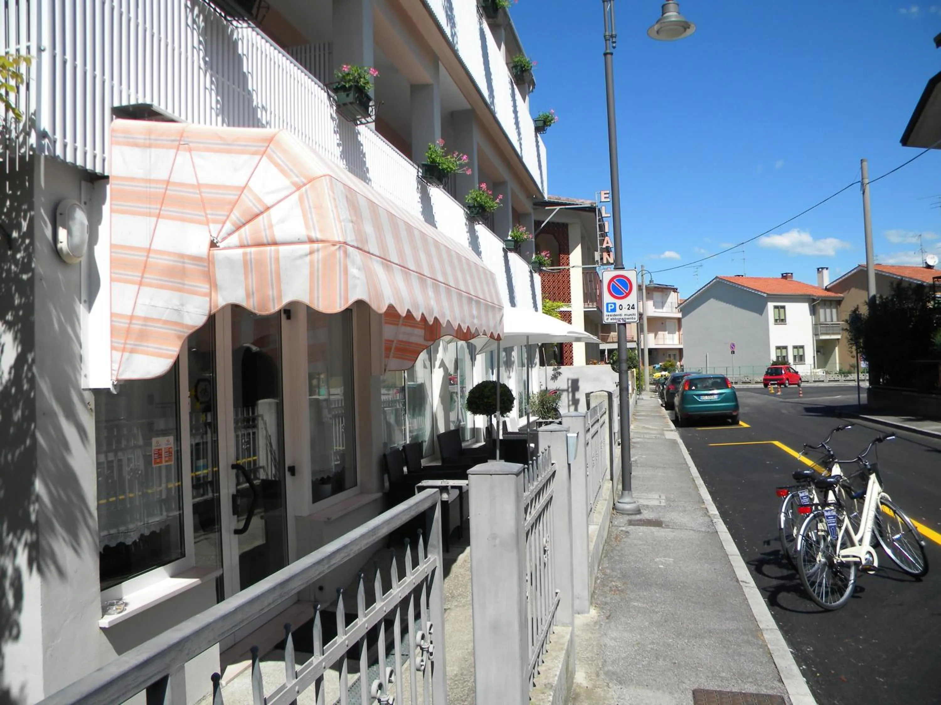 Facade/entrance in Hotel Eliani